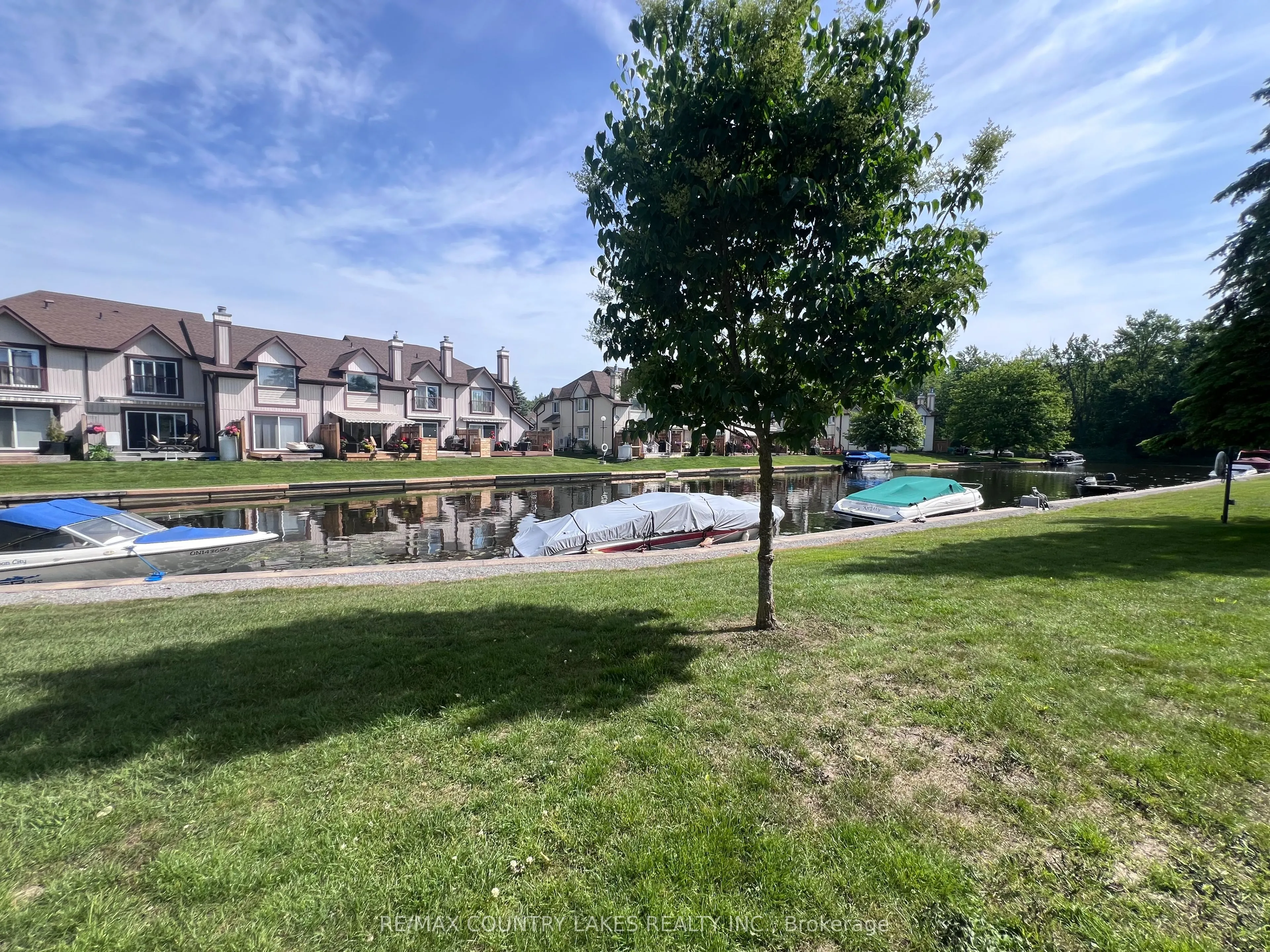 11 Laguna Parkway, #4