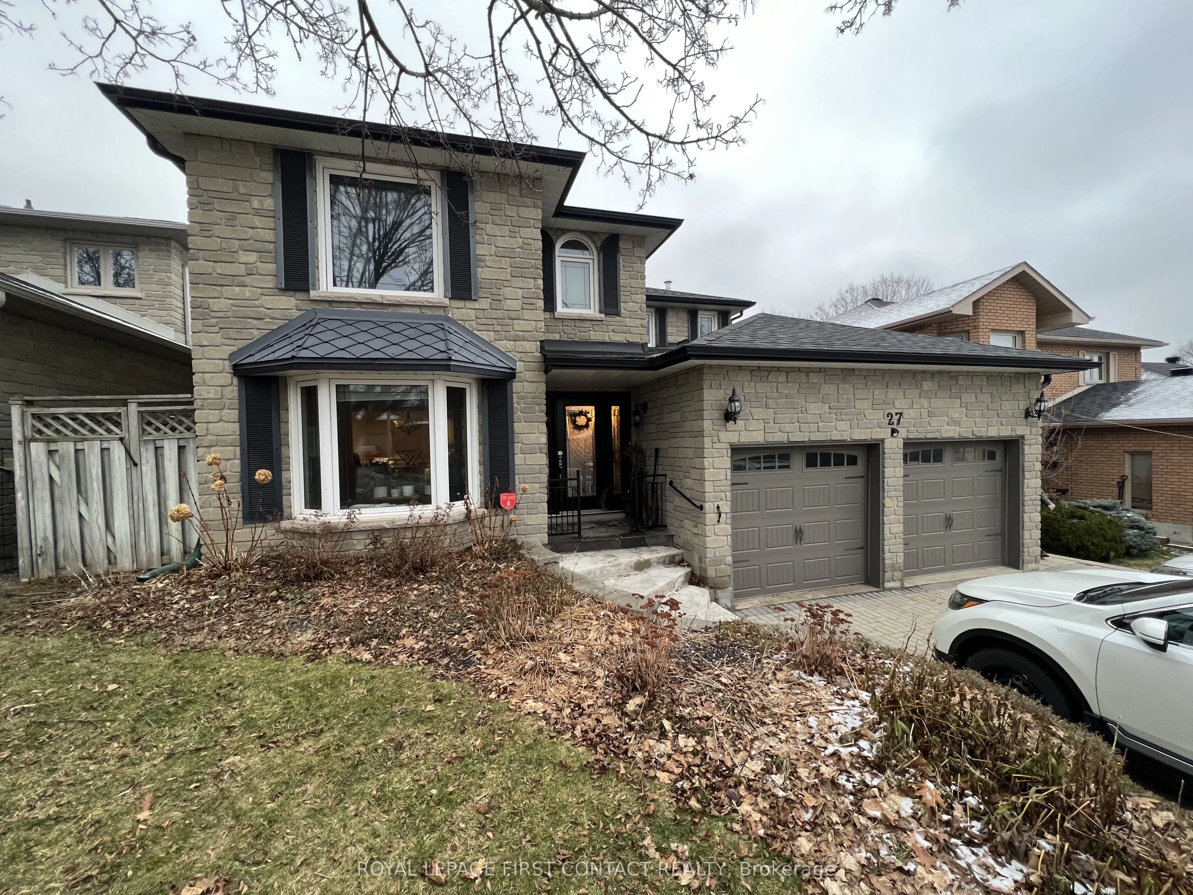 27 THACKERAY Crescent, #Basement