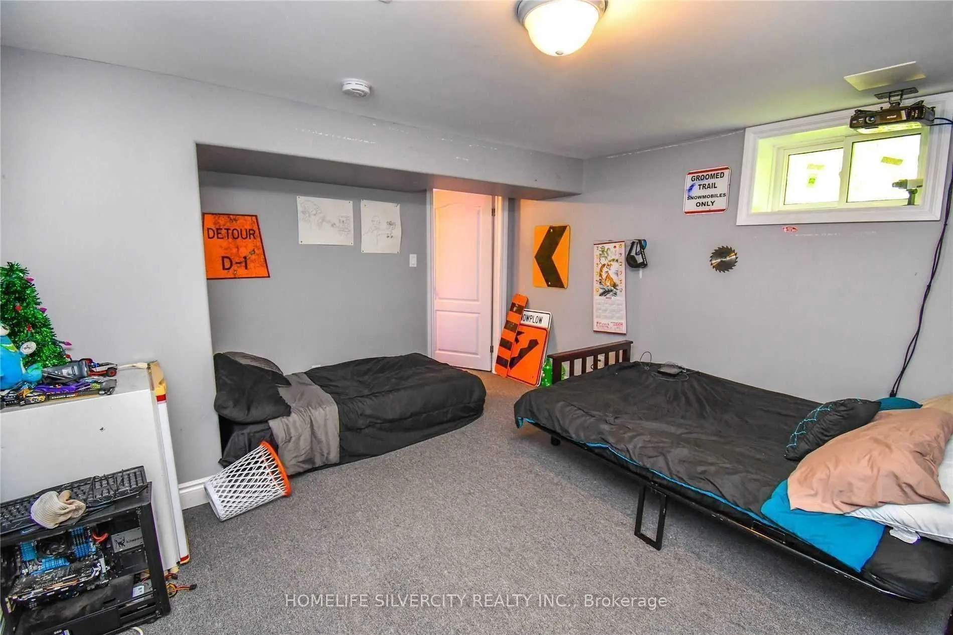 4498 Sunnidale Con 2 Road