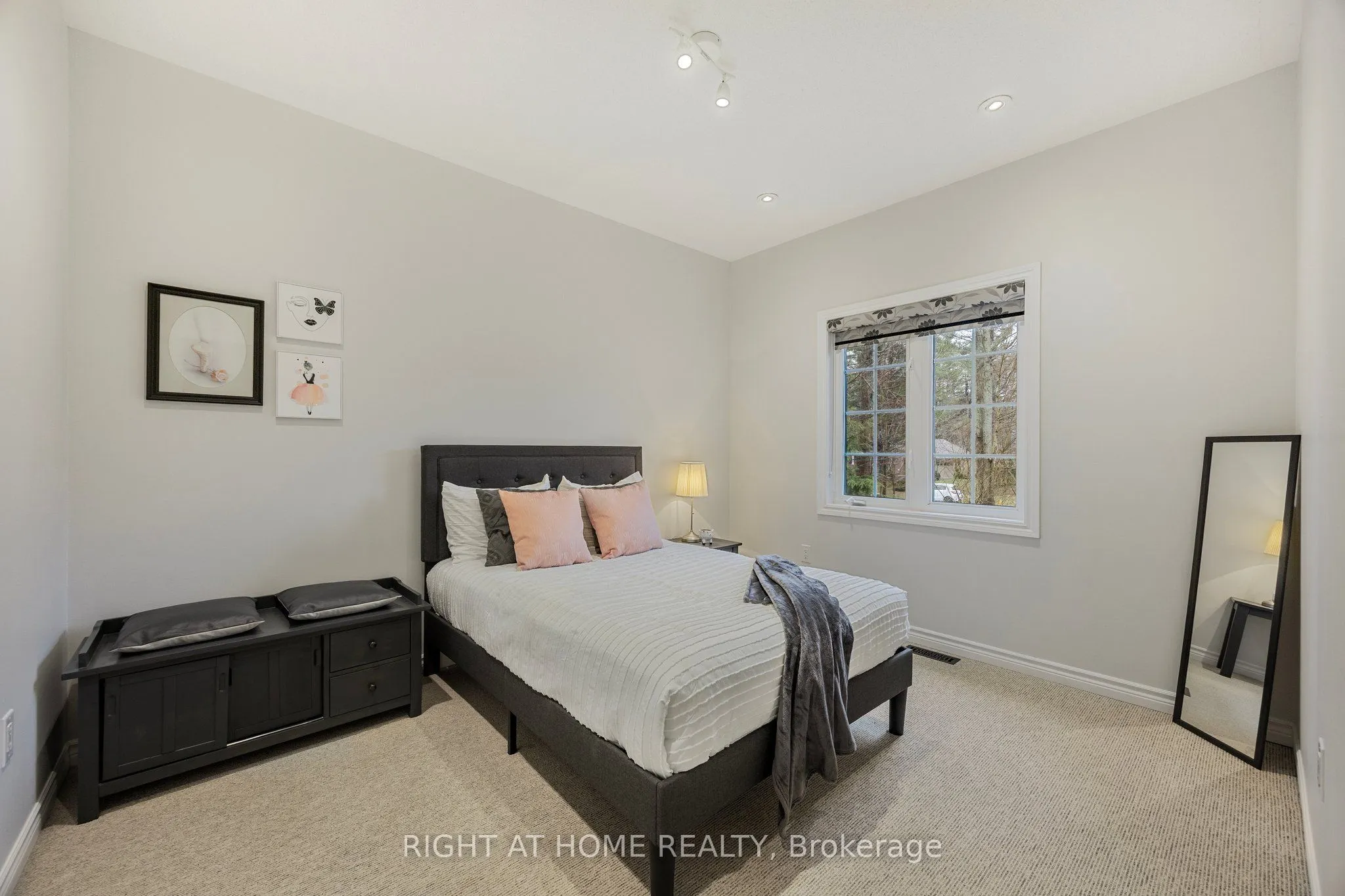 20 Diamond Valley Drive