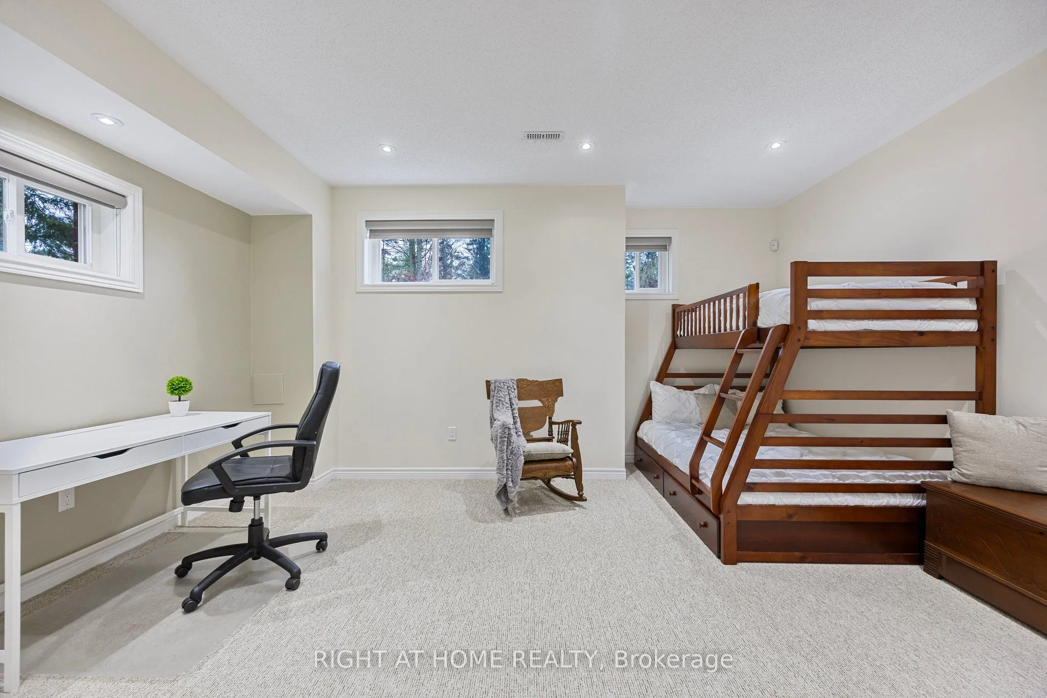 20 Diamond Valley Drive