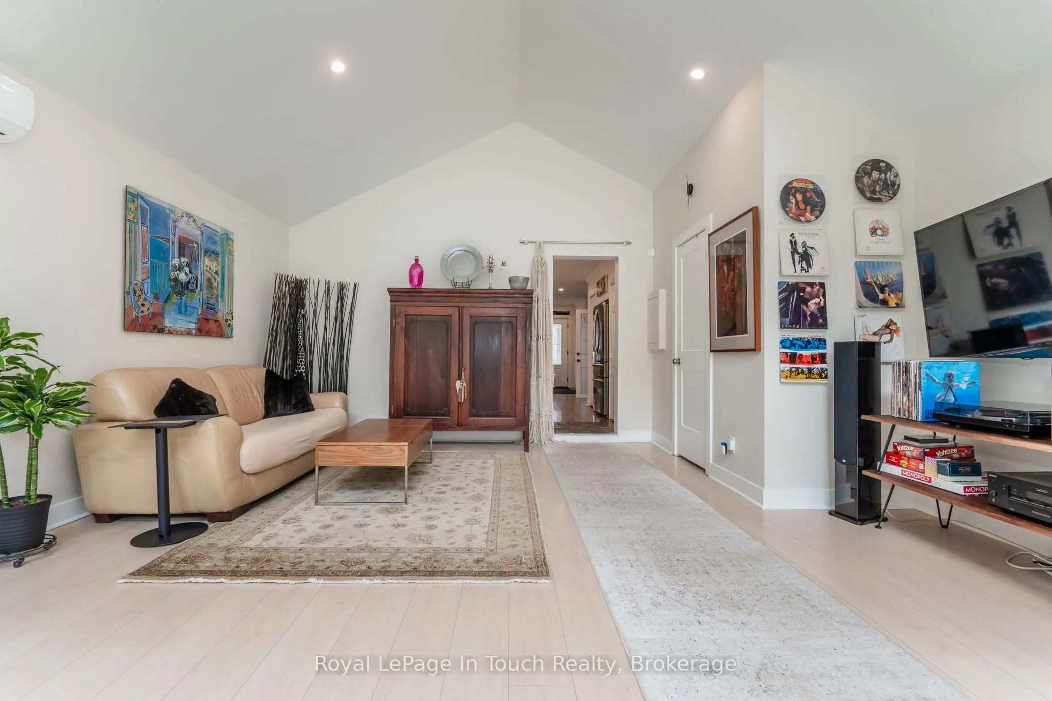 83 King Road
