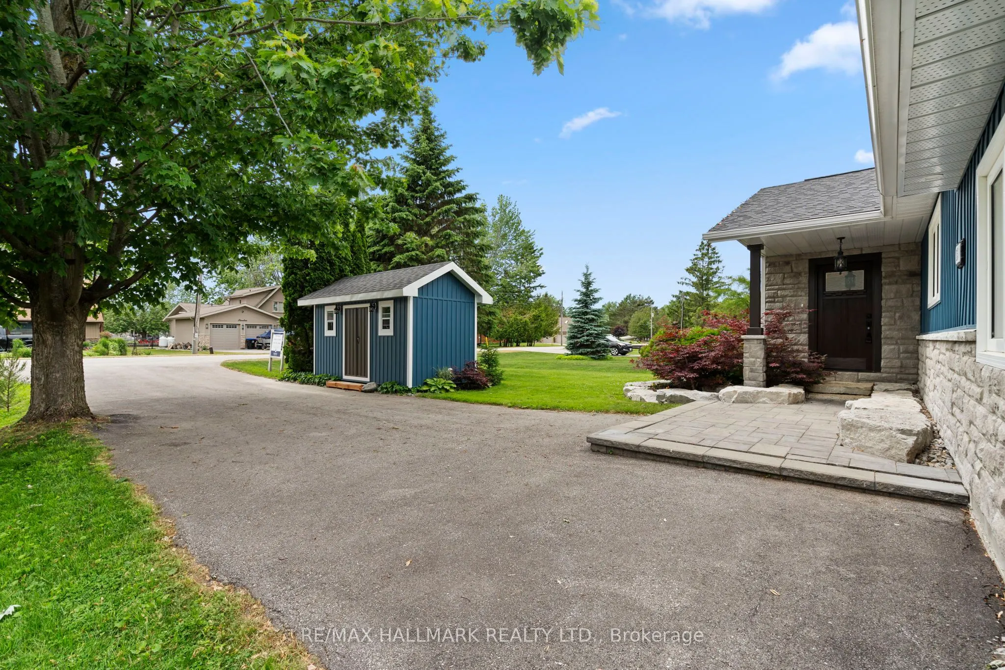 13 Pinetree Court