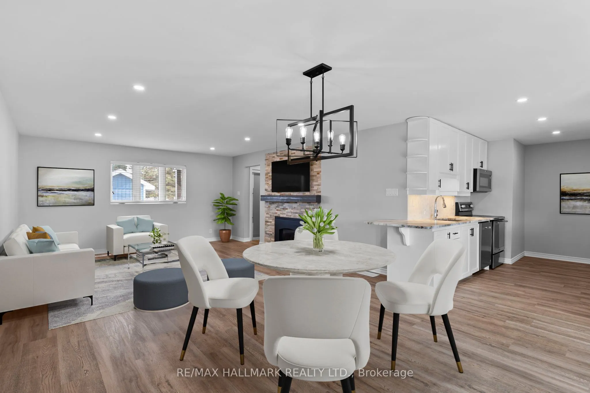 13 Pinetree Court