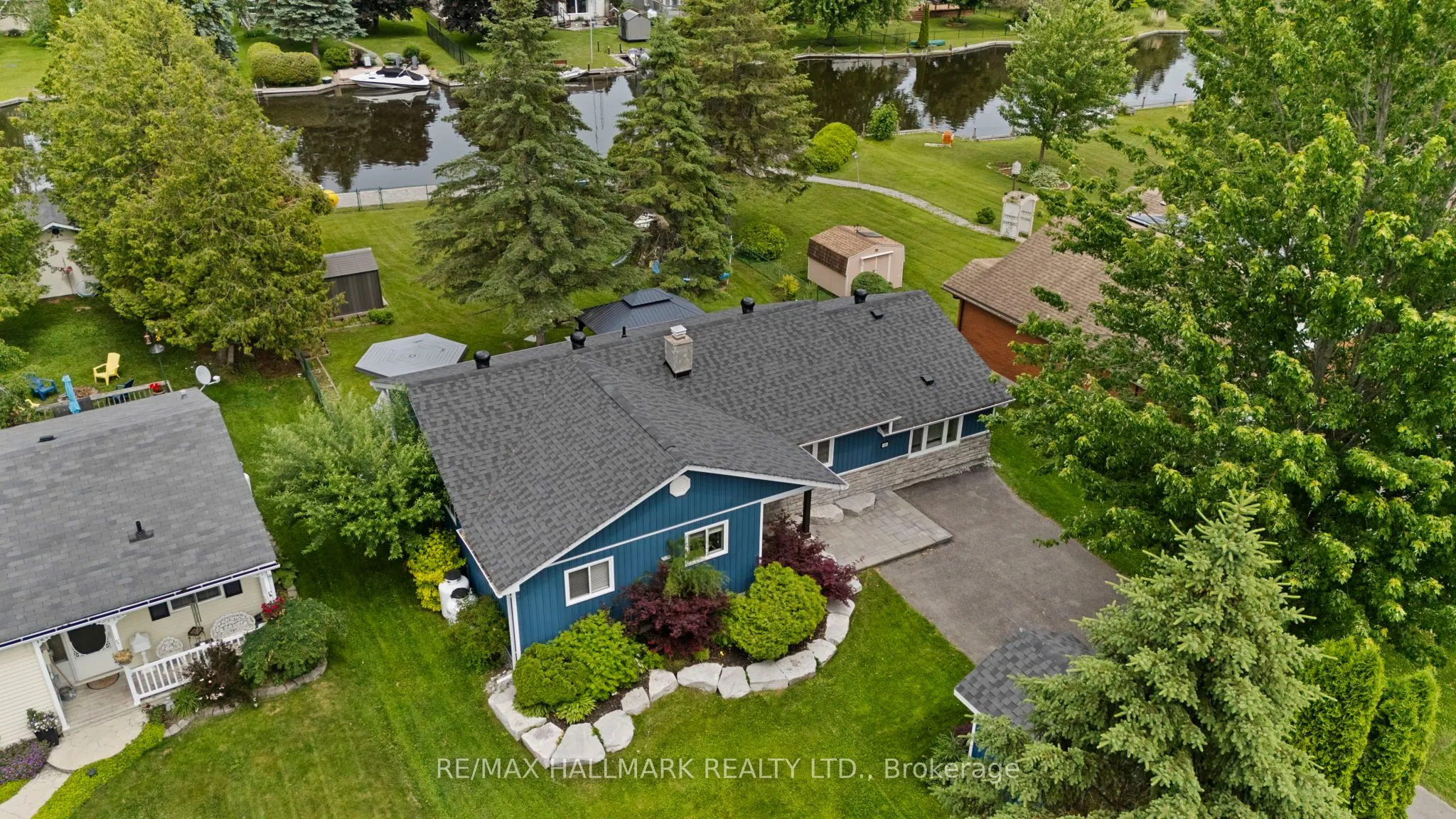 13 Pinetree Court