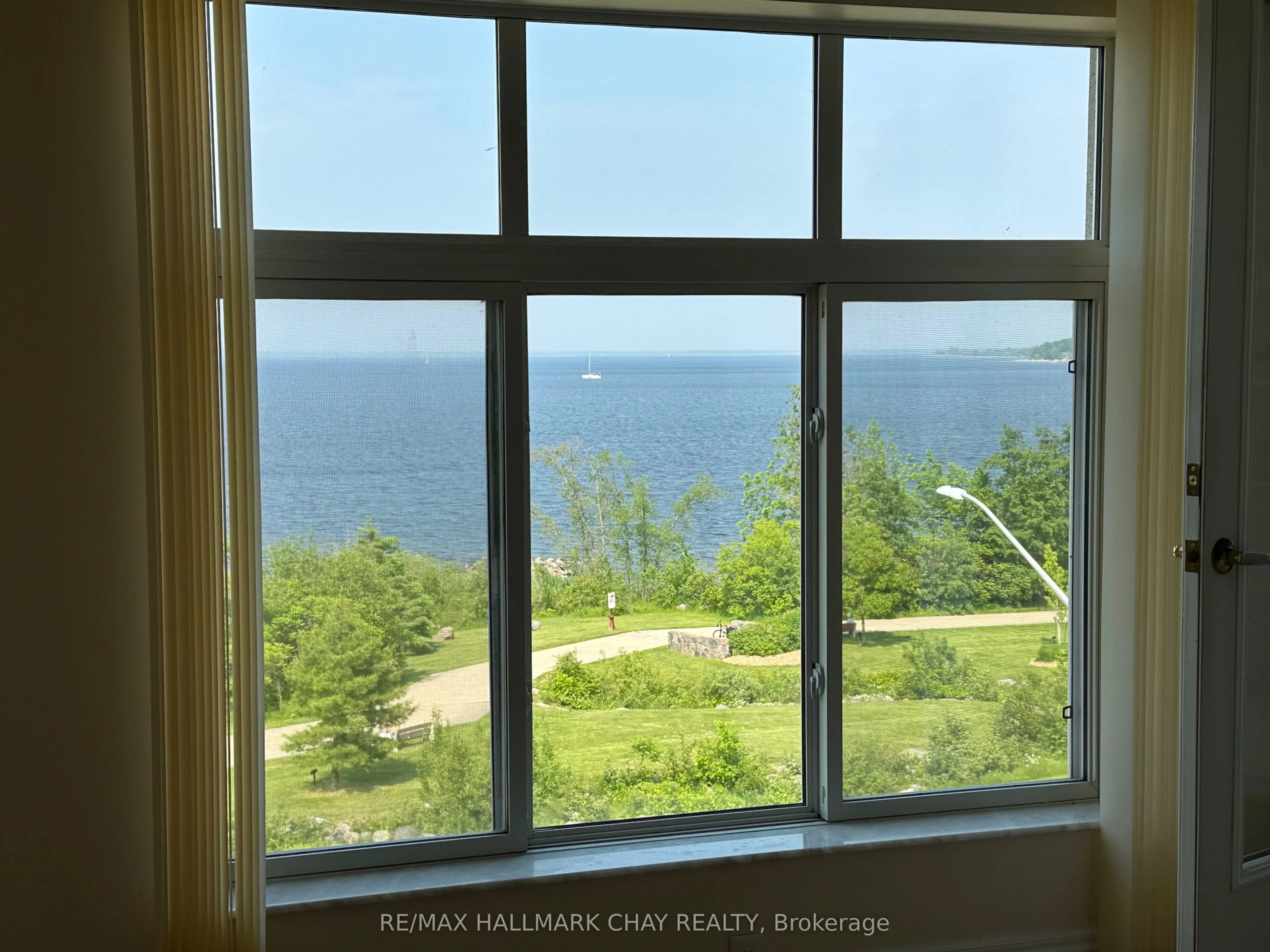 280 Aberdeen Boulevard, #403-PH3