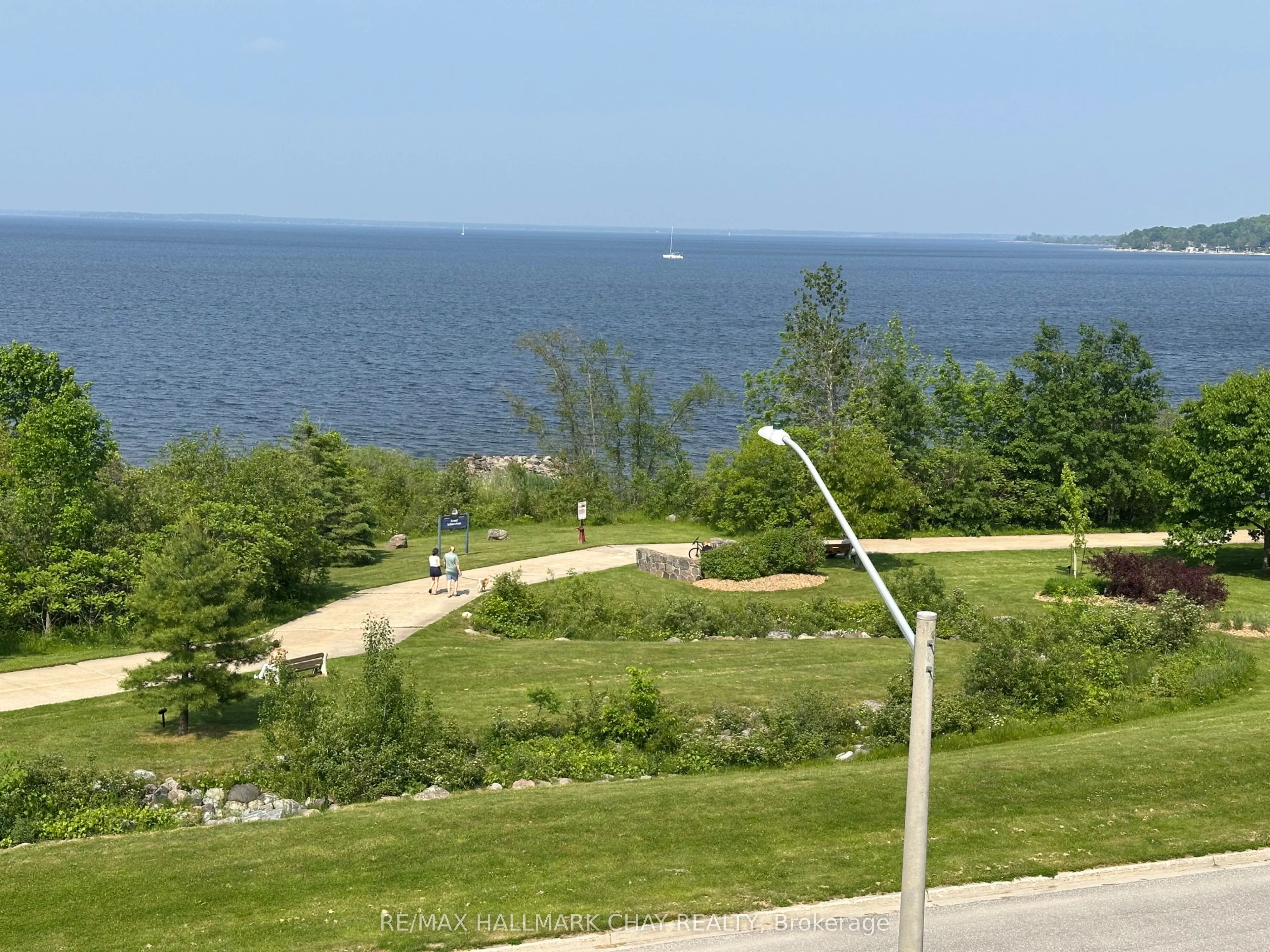 280 Aberdeen Boulevard, #403-PH3