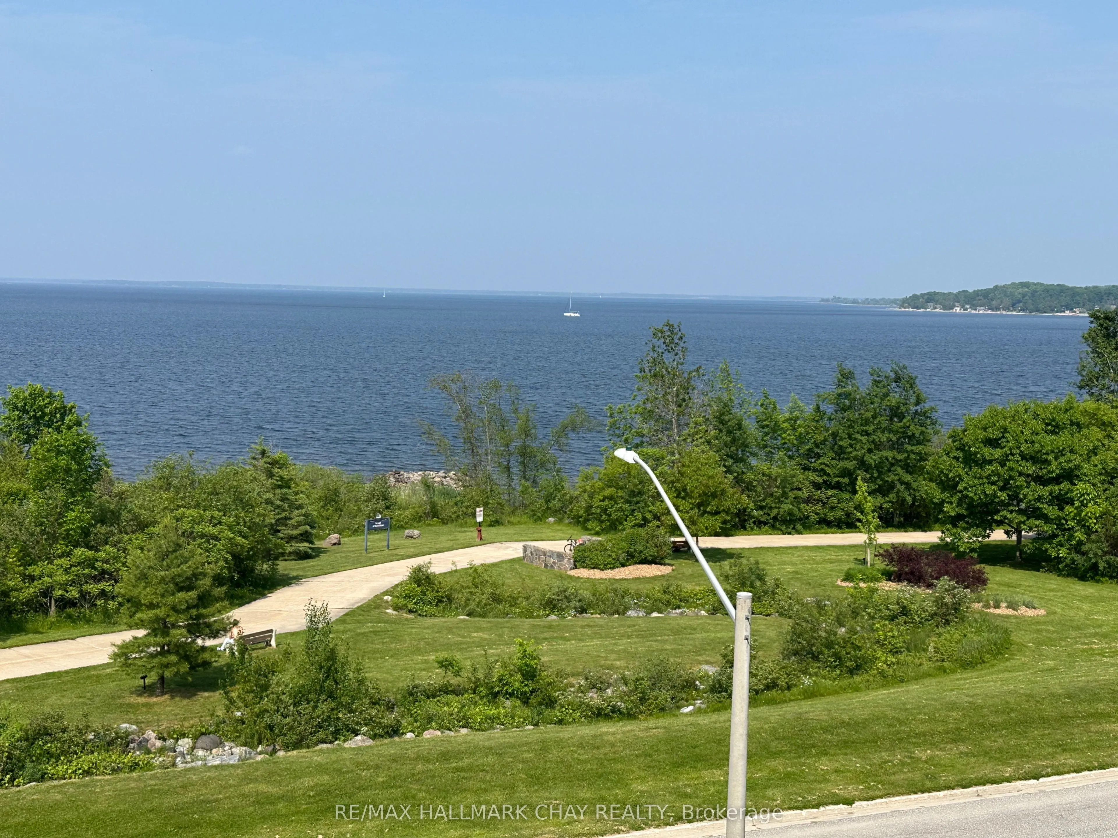 280 Aberdeen Boulevard, #403-PH3