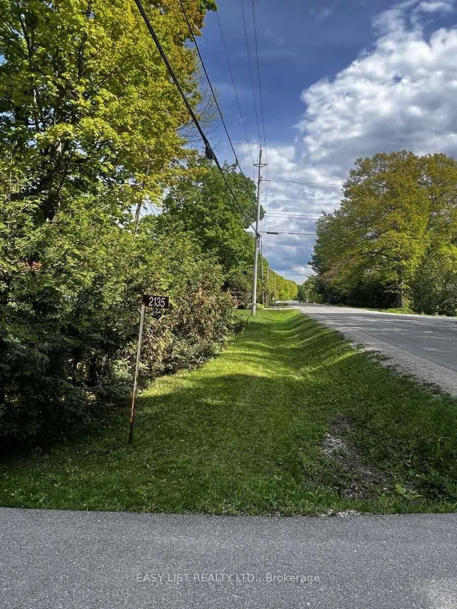 2135 Champlain Road
