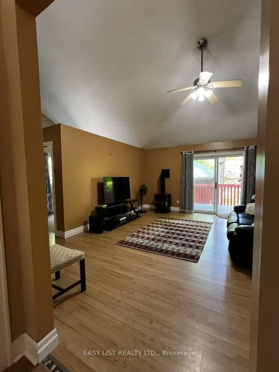 2135 Champlain Road