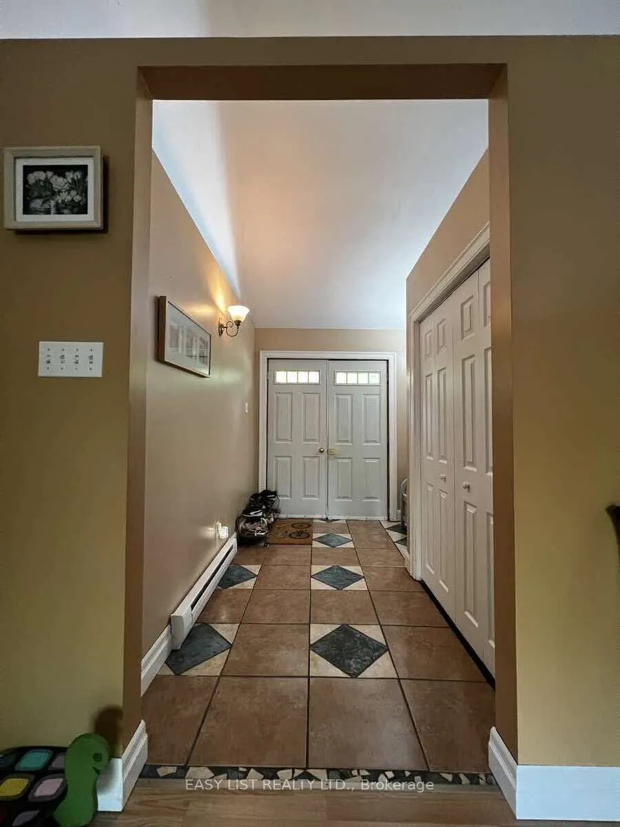 2135 Champlain Road