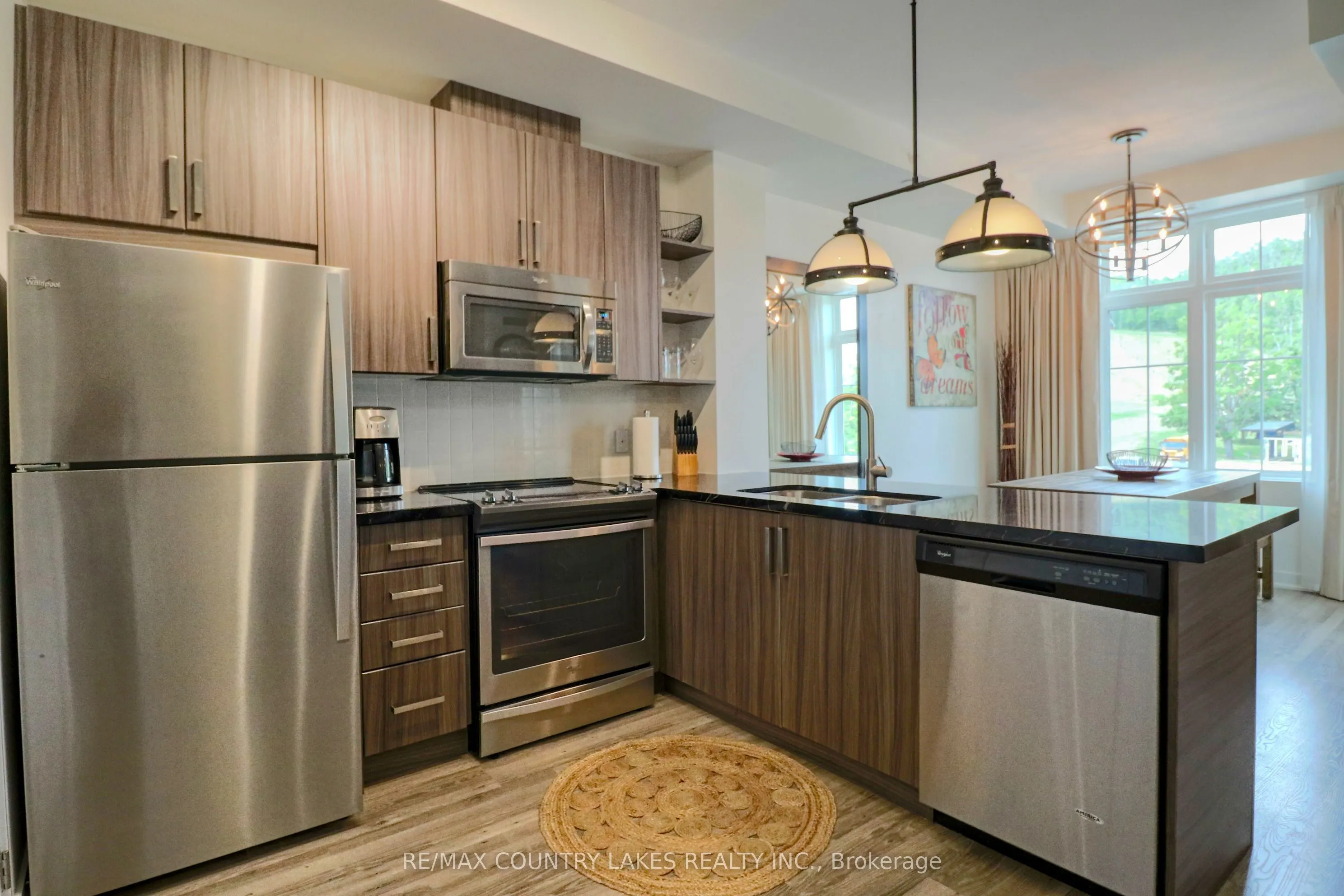 40 Horseshoe Boulevard, #203