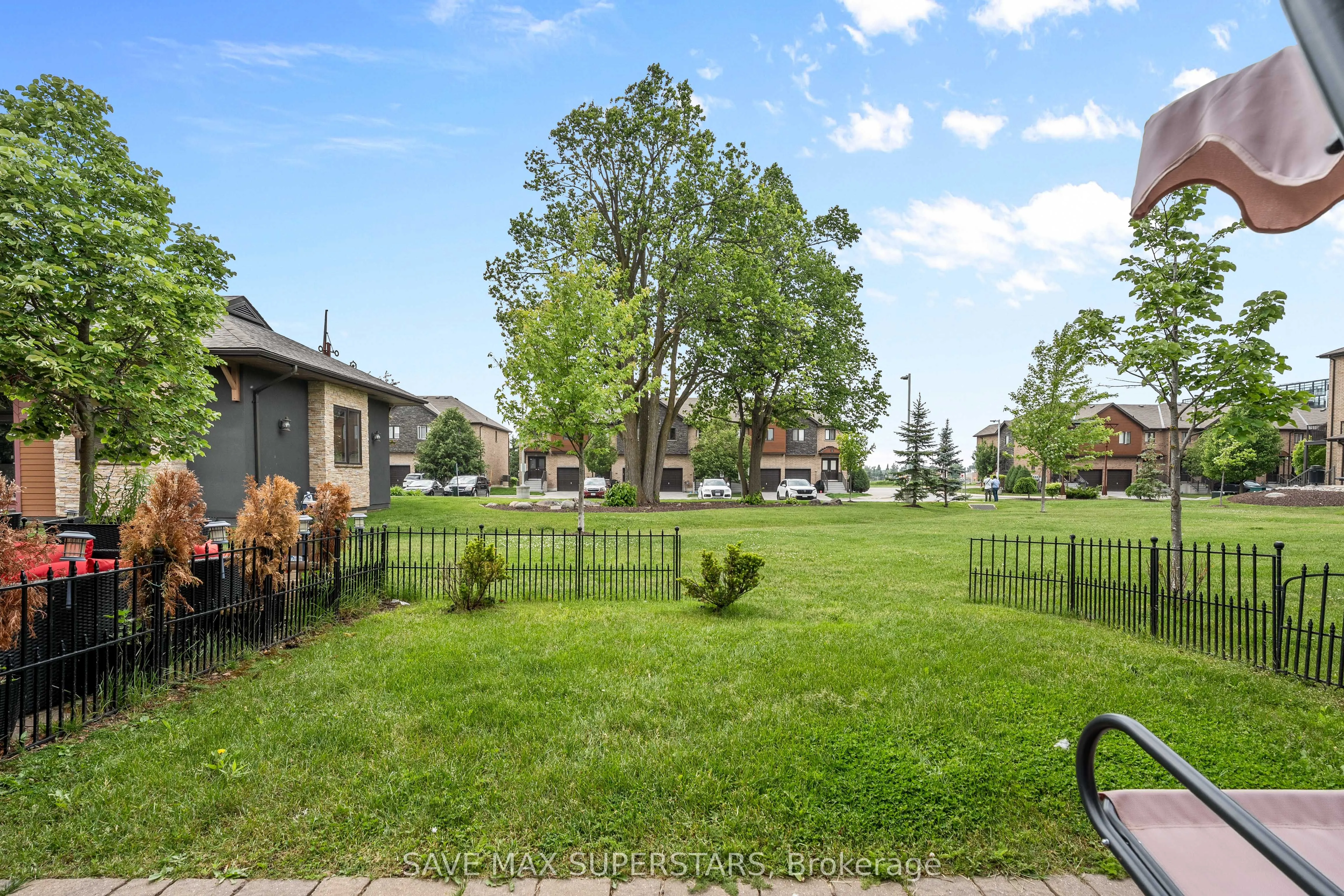 29 MADELAINE Drive #6