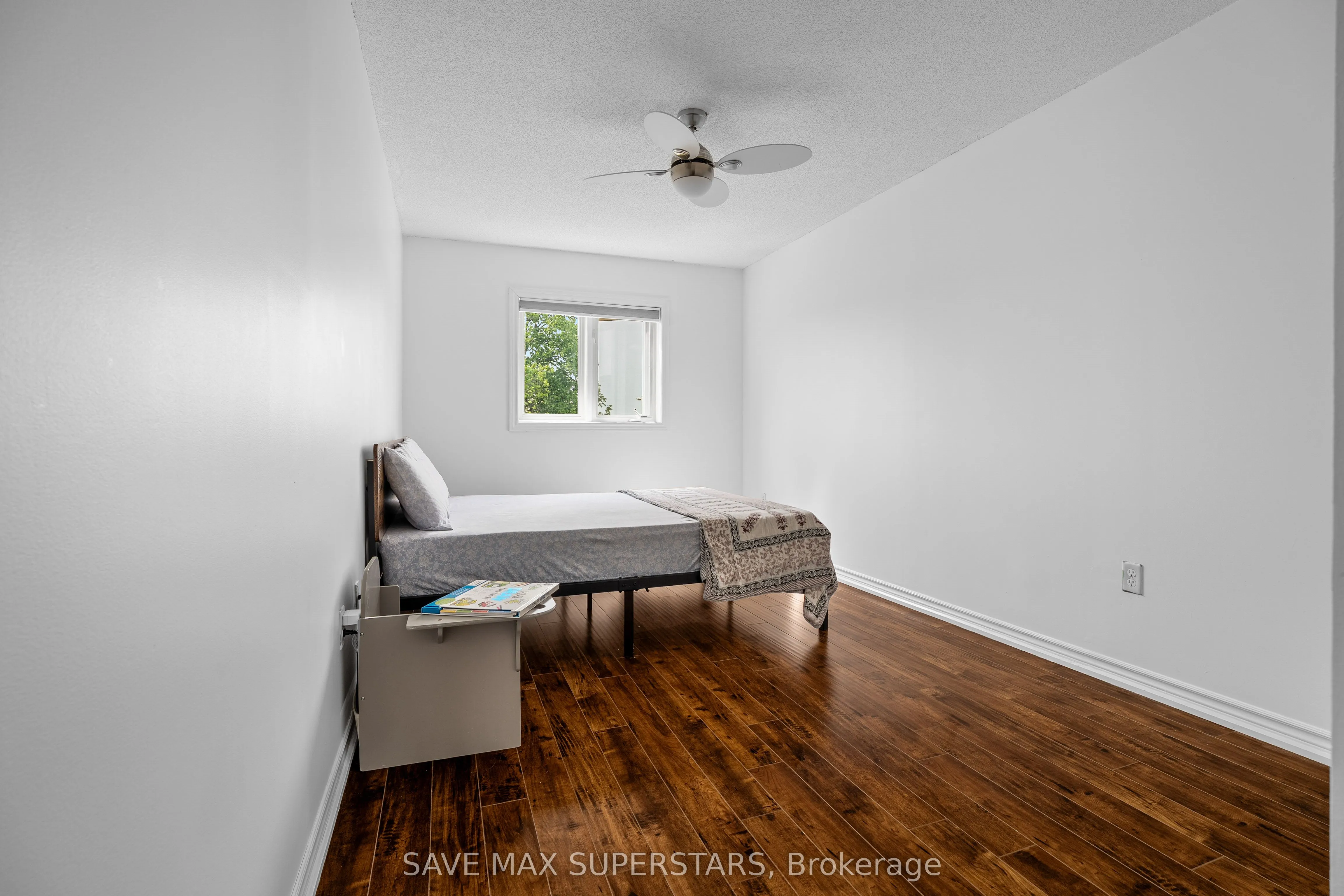 29 MADELAINE Drive #6