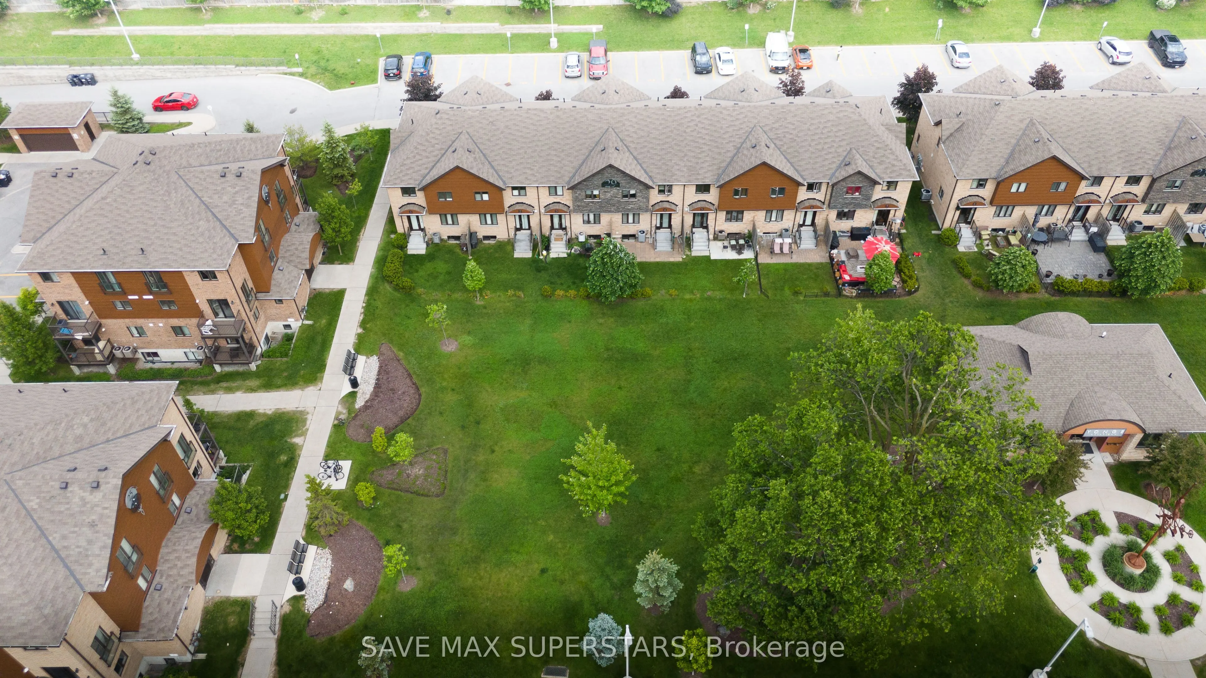 29 MADELAINE Drive #6