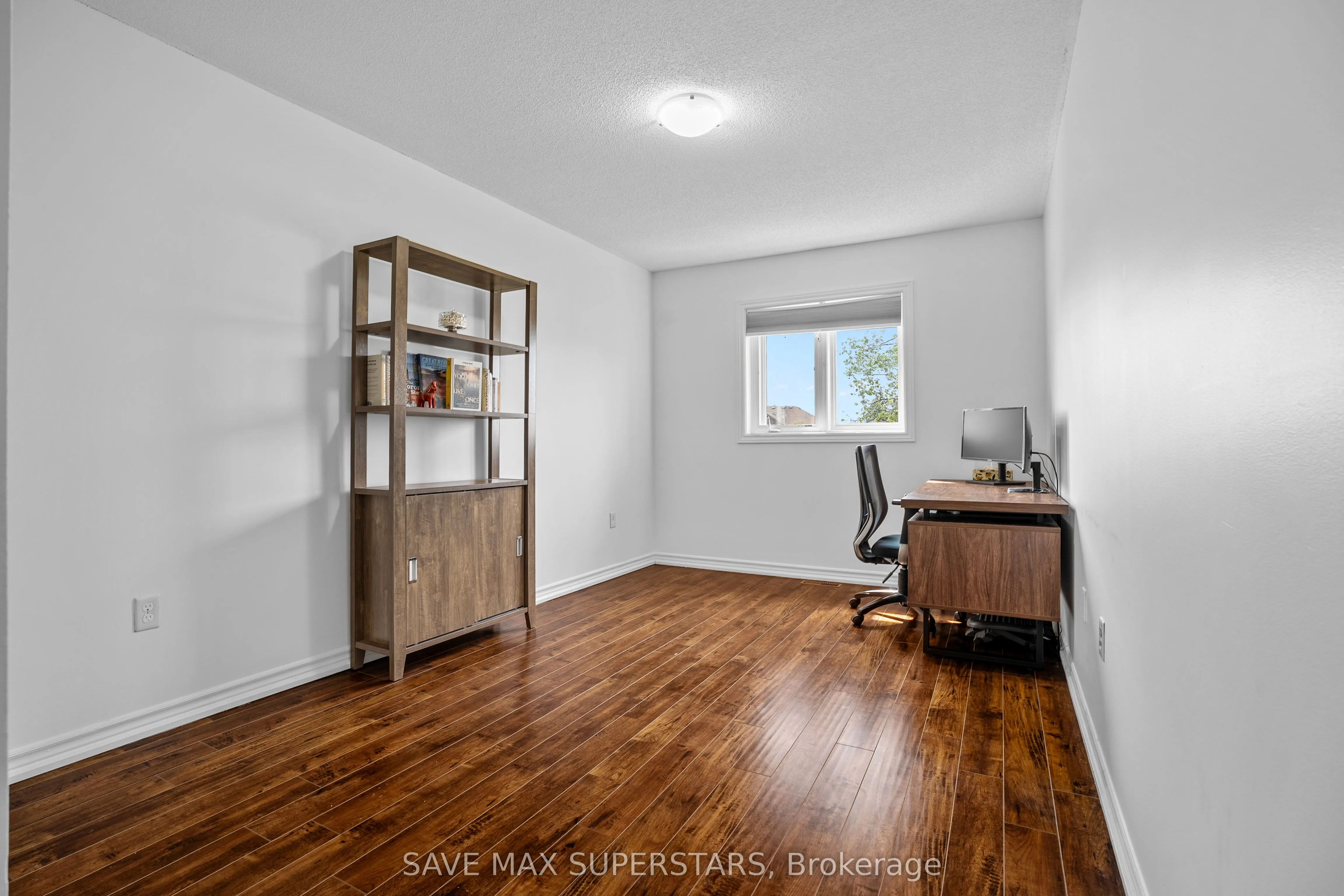 29 MADELAINE Drive #6