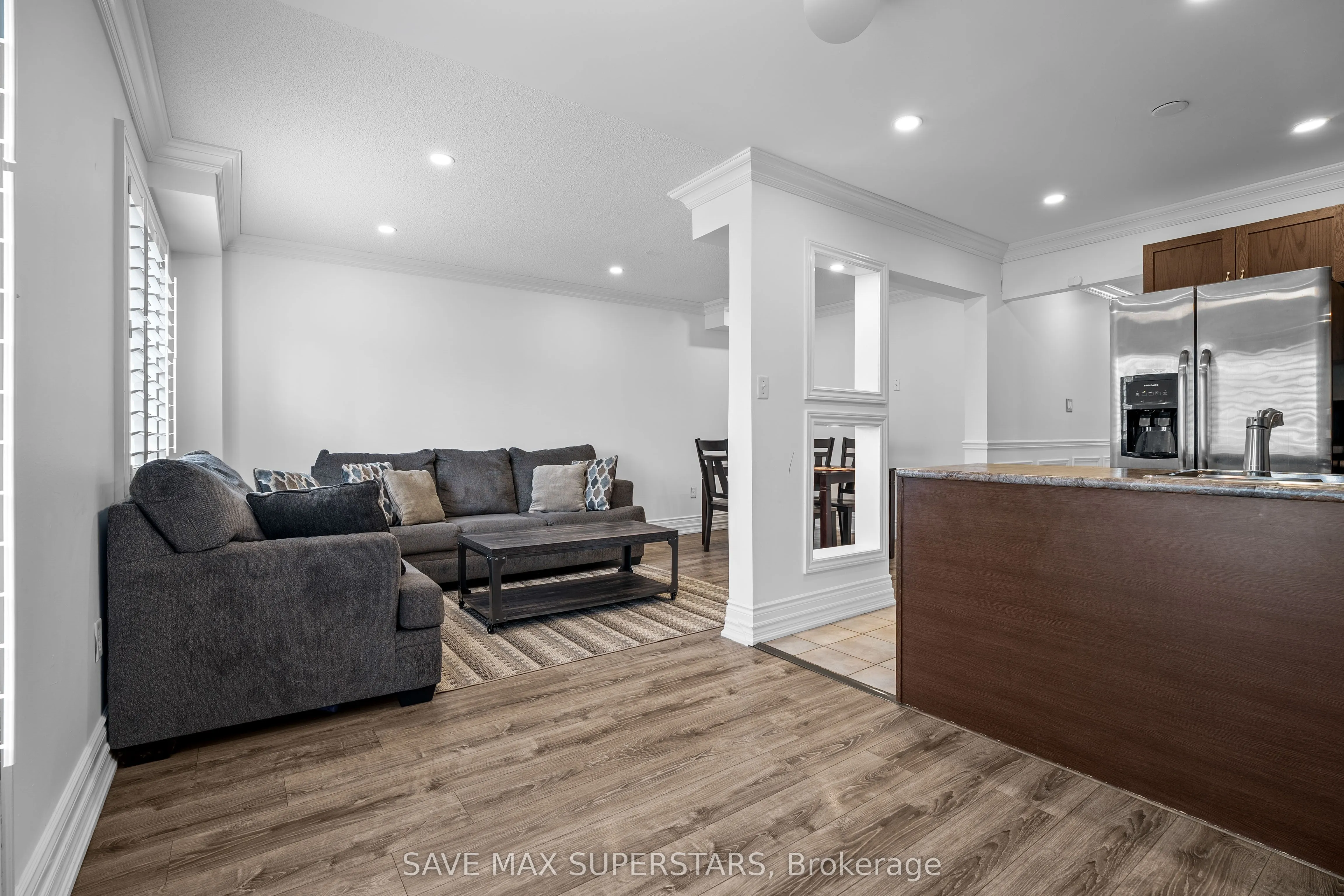 29 MADELAINE Drive #6