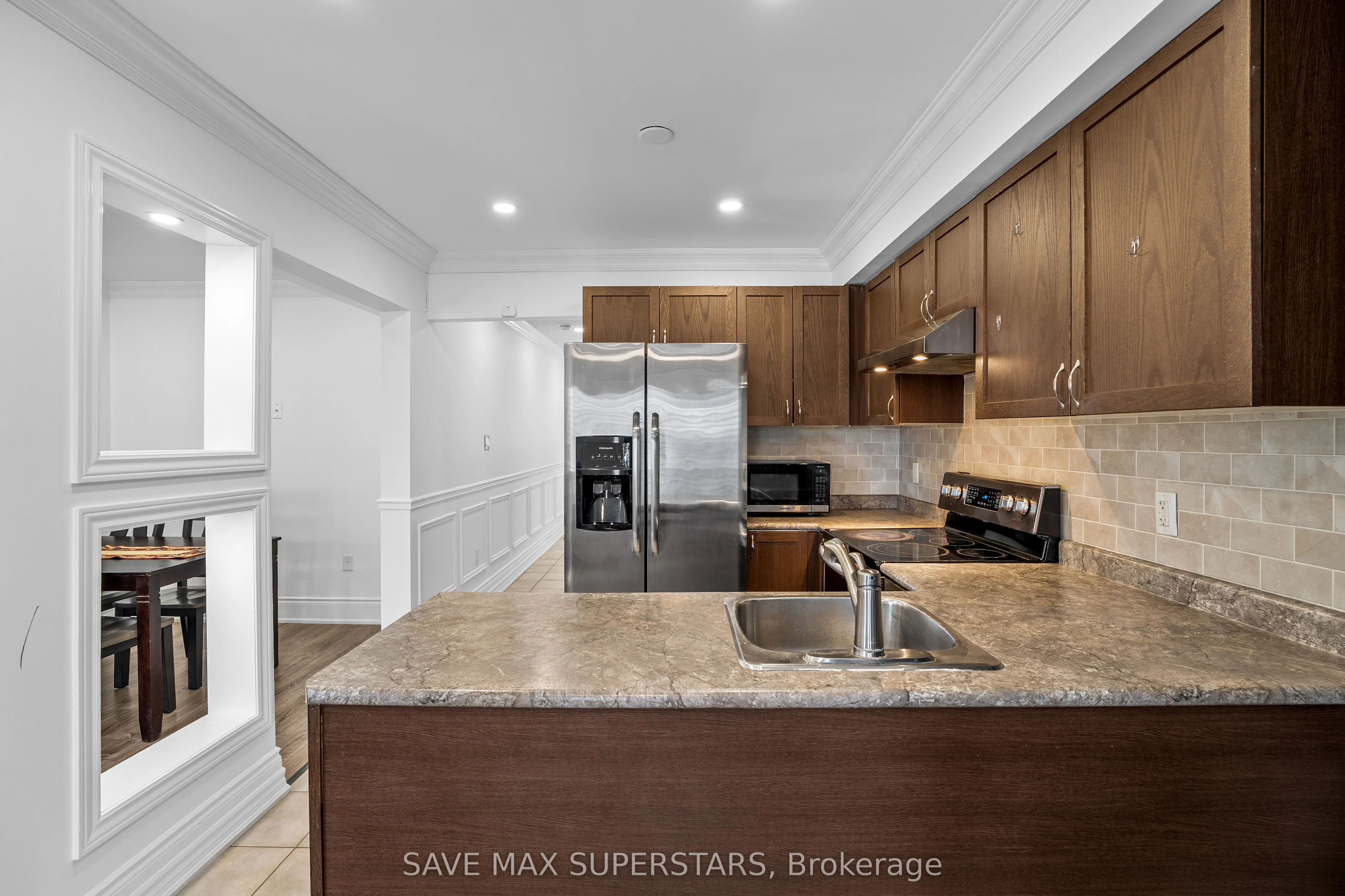 29 MADELAINE Drive #6