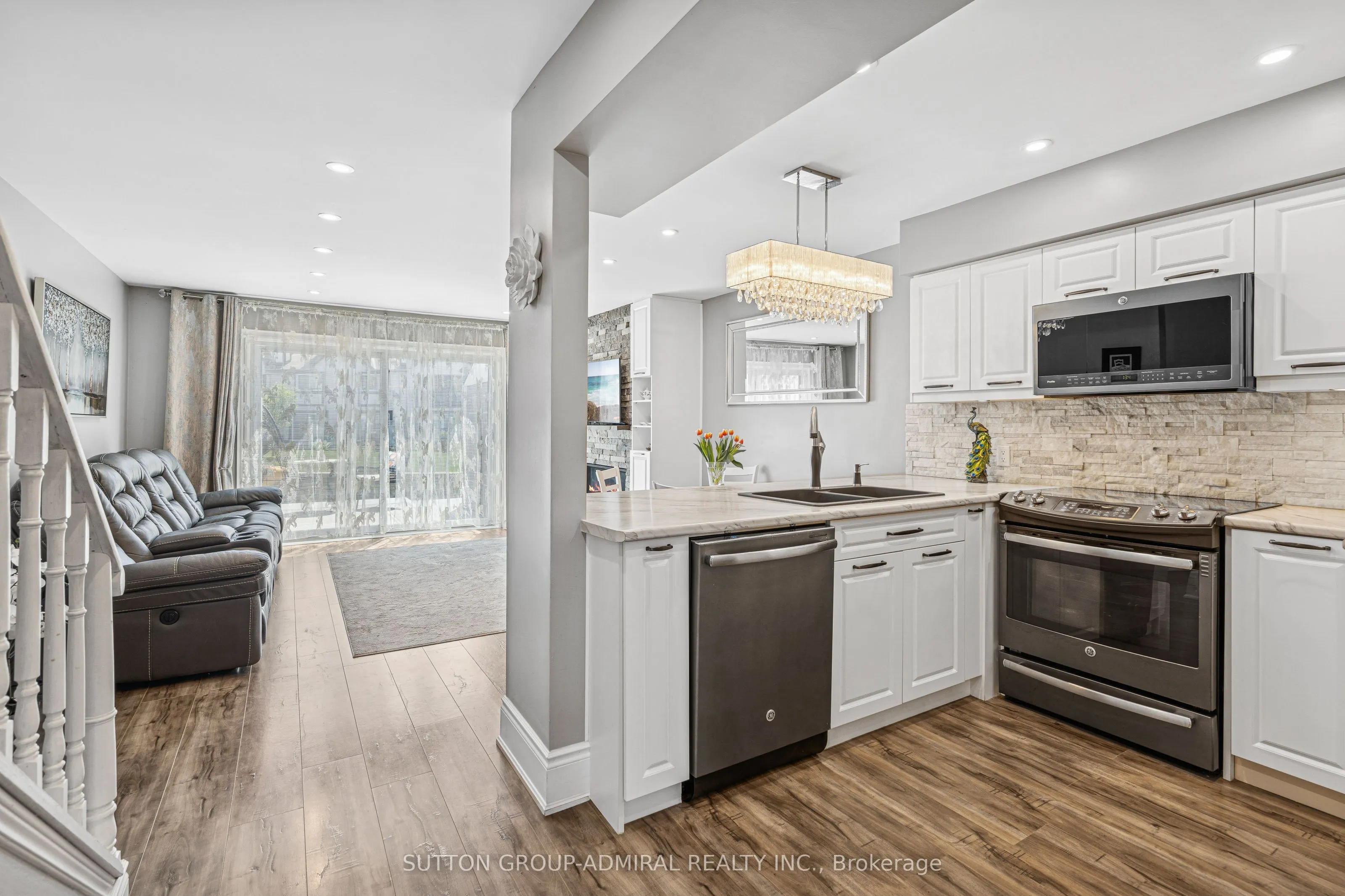 21 Laguna Parkway, #35