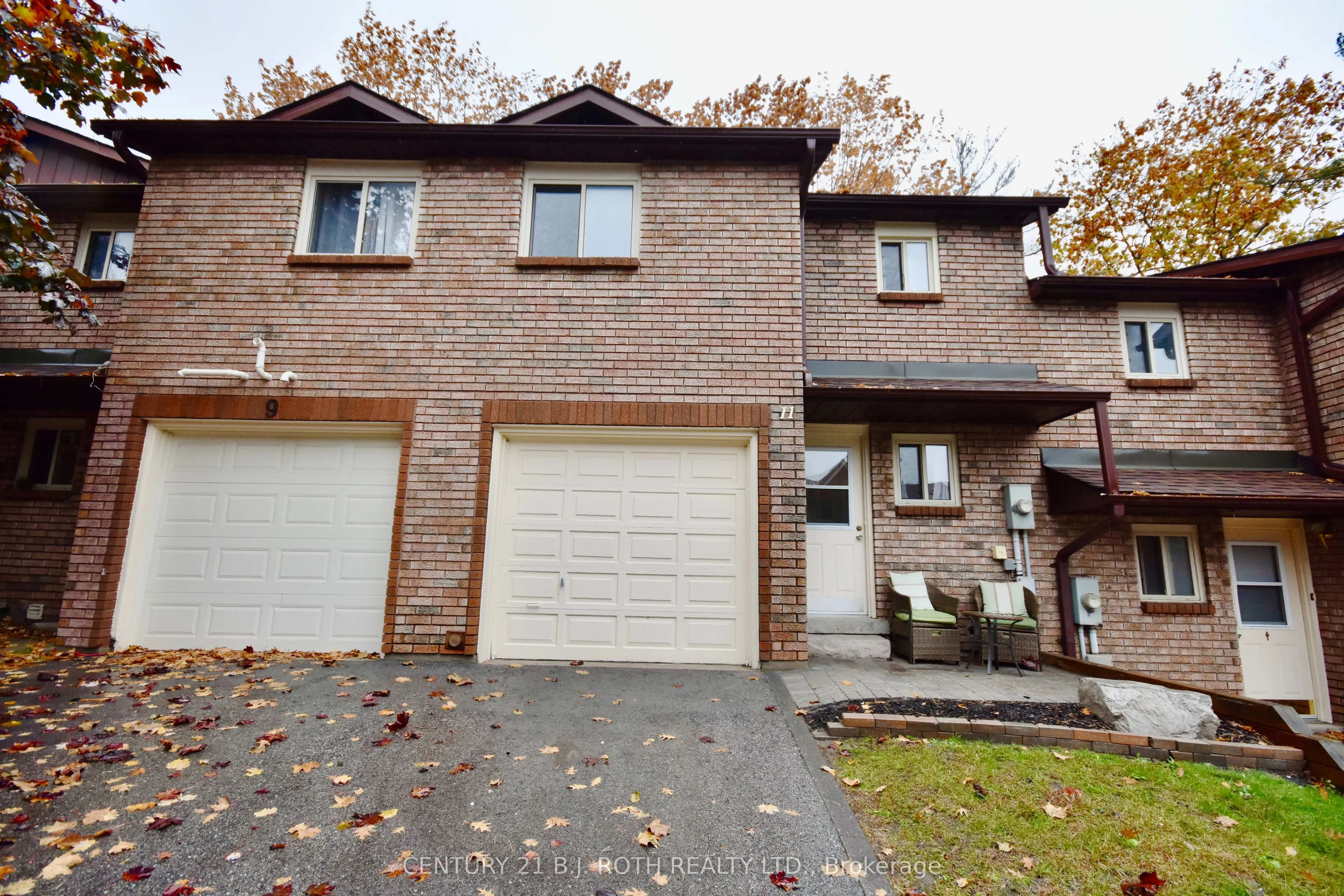 11 Pheasant Trail, #6