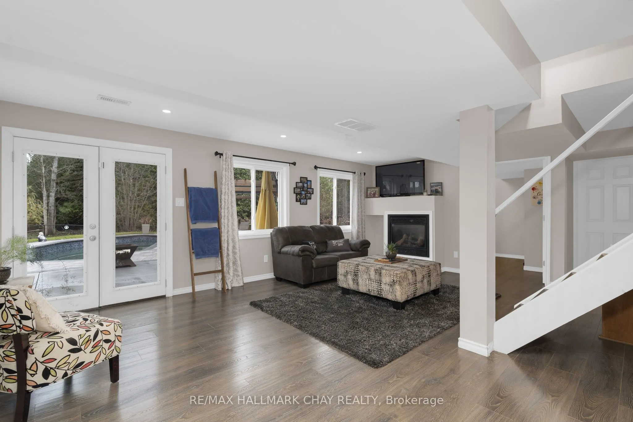 4193 Hogback Road