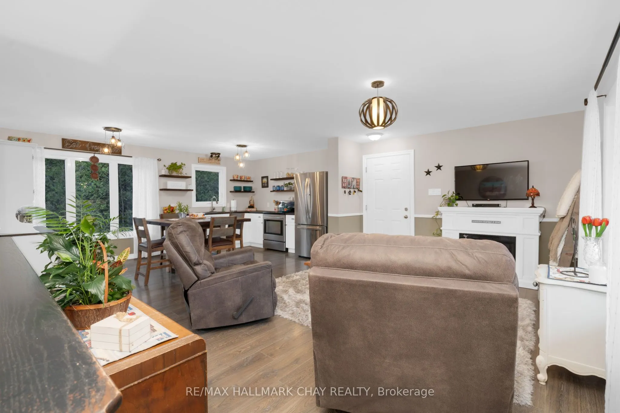 4193 Hogback Road