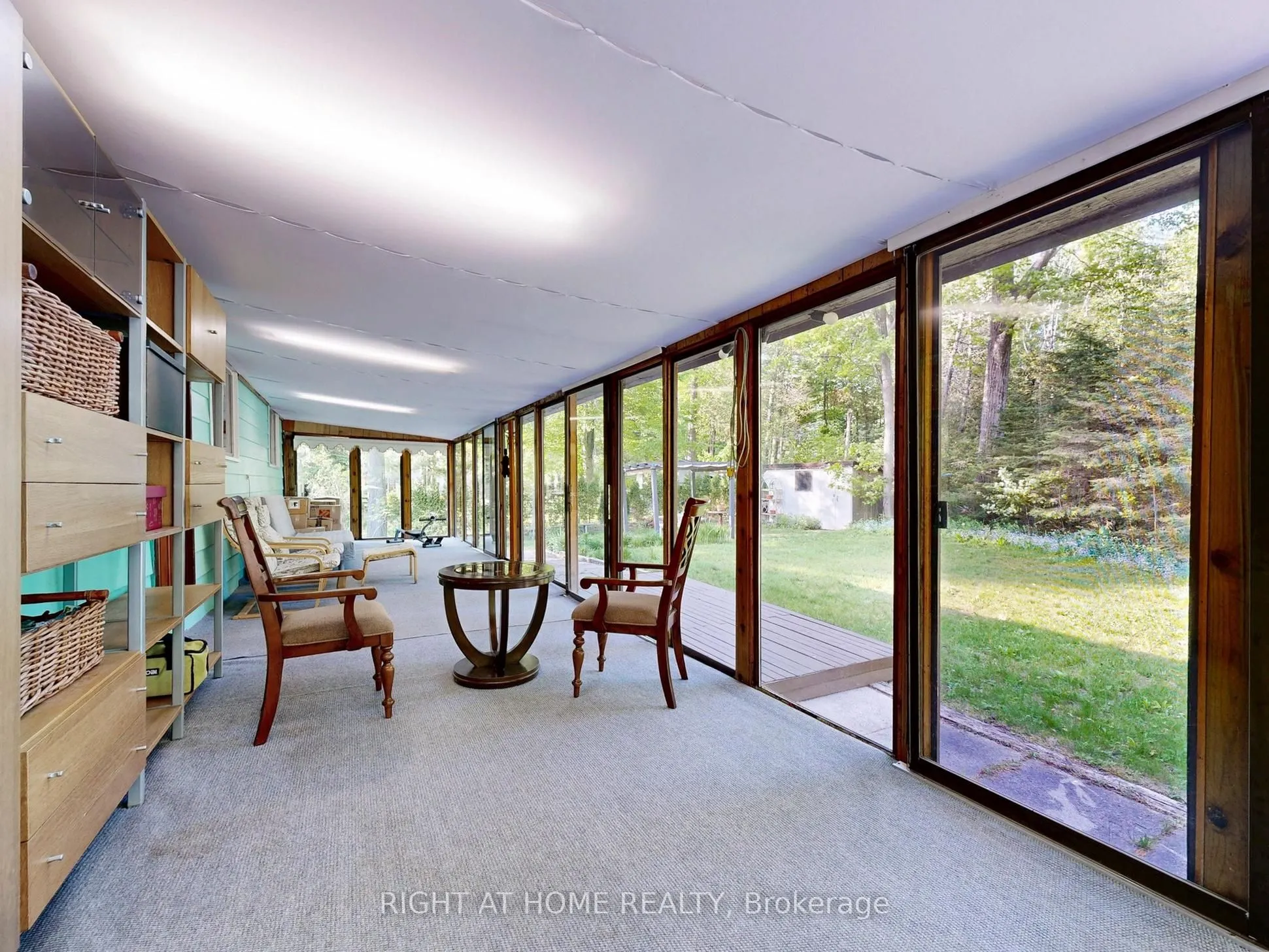 39 Rue  Jules  Leger Street