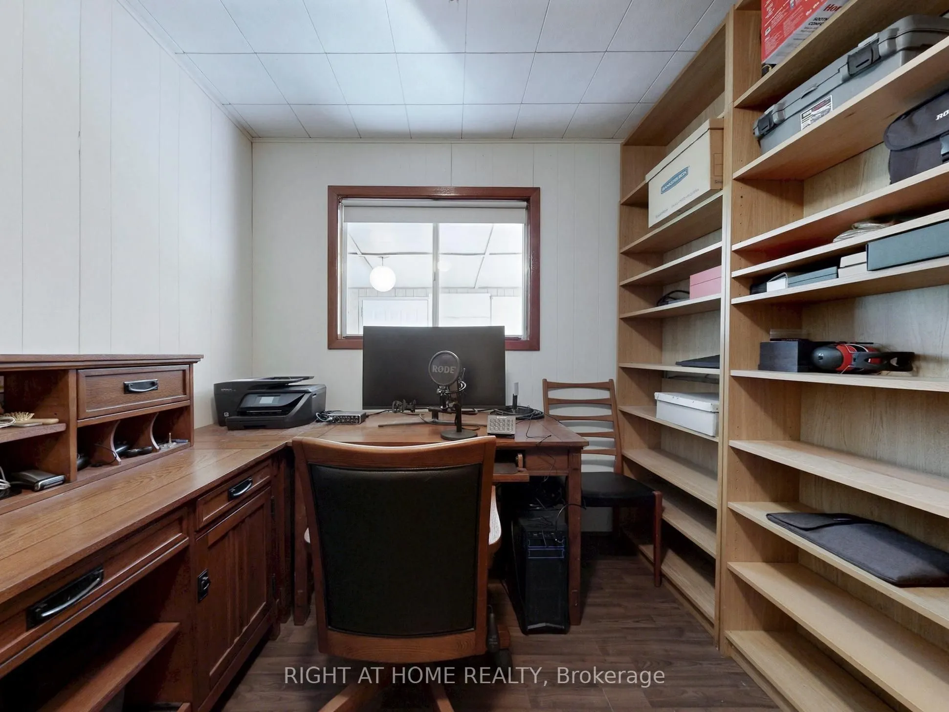 39 Rue  Jules  Leger Street