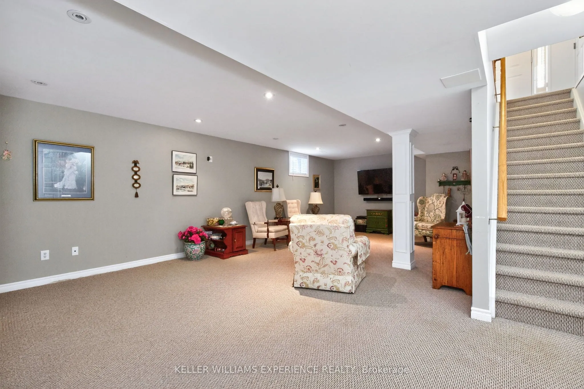 79 Sun King Crescent