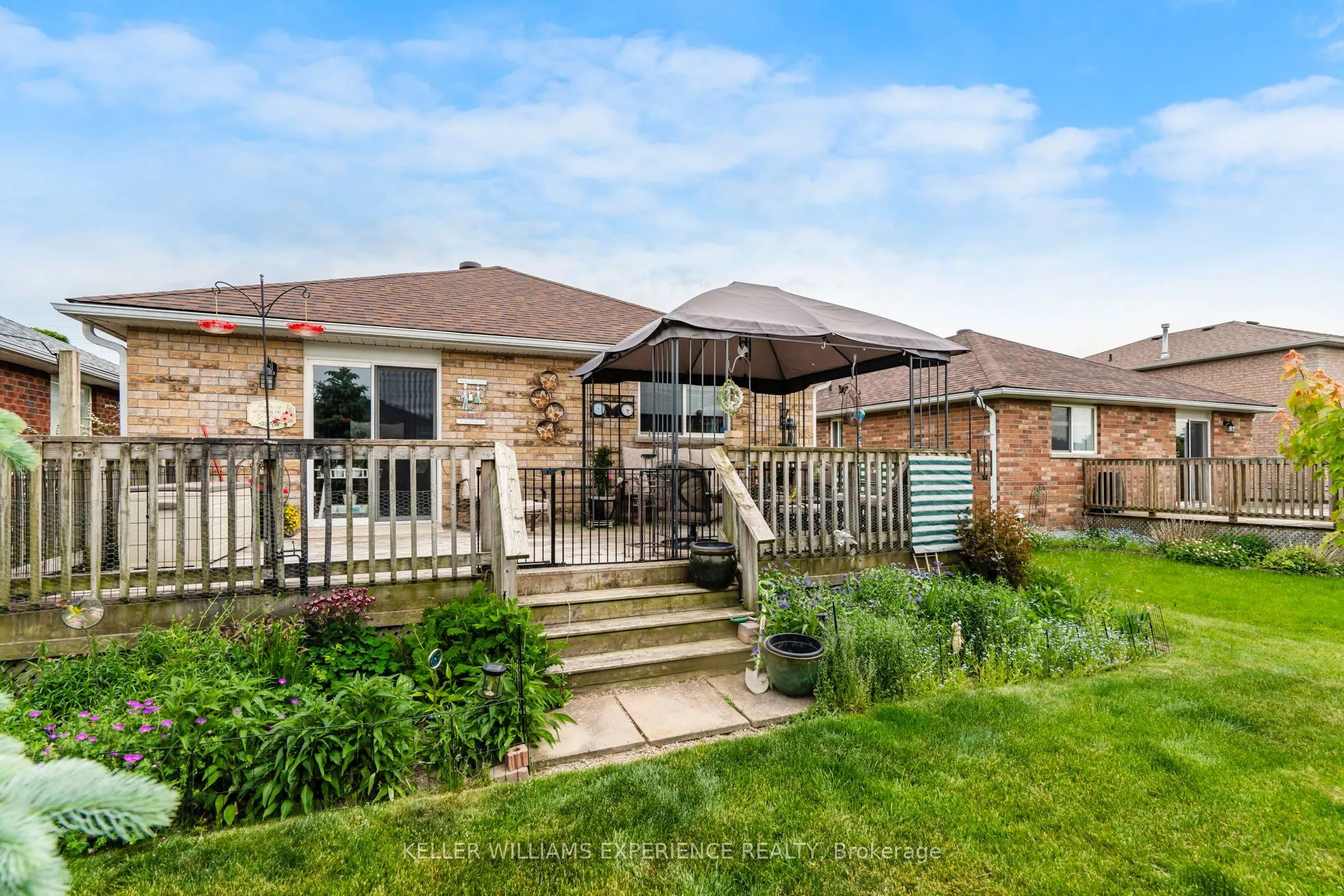 79 Sun King Crescent