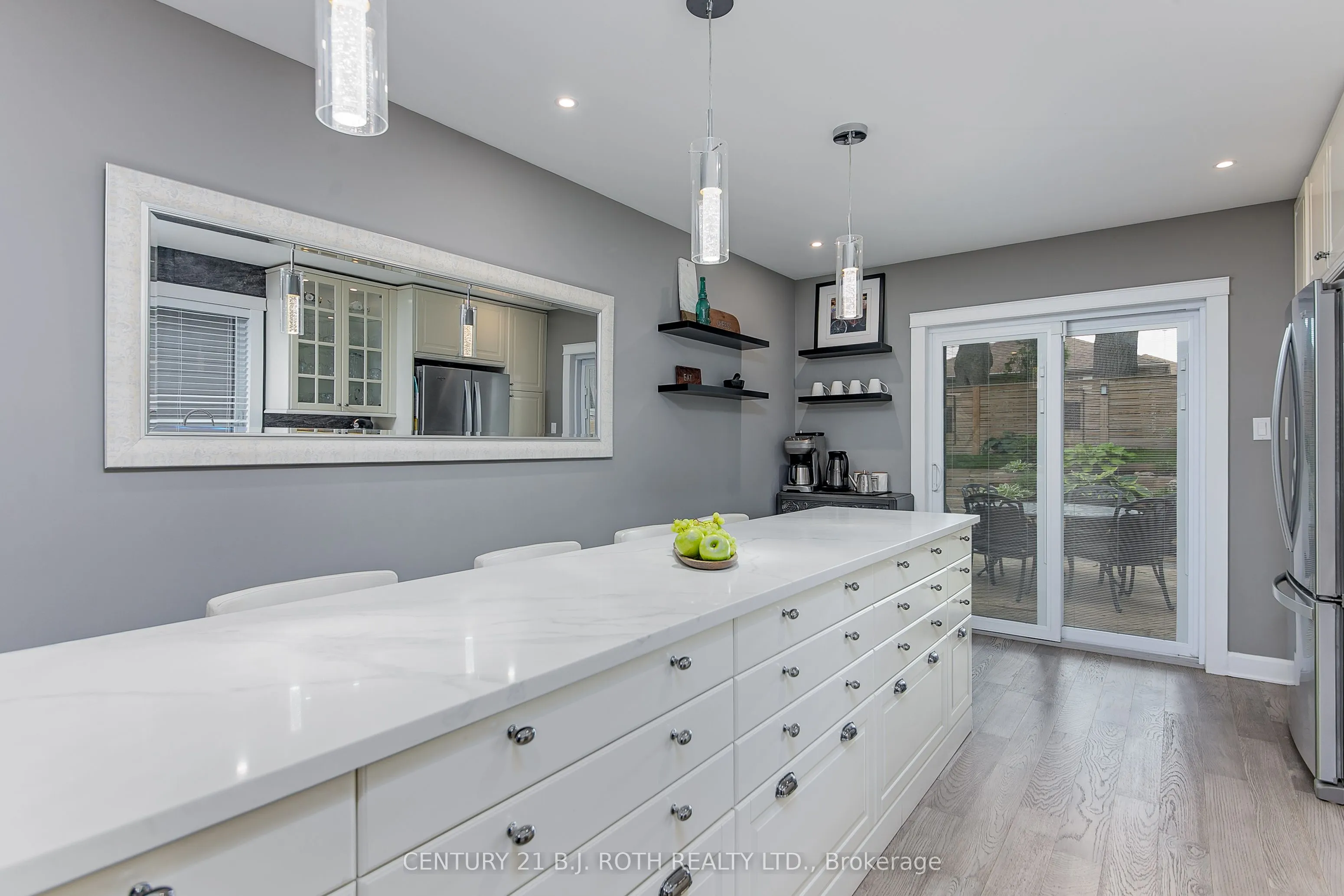 26 Monique Crescent