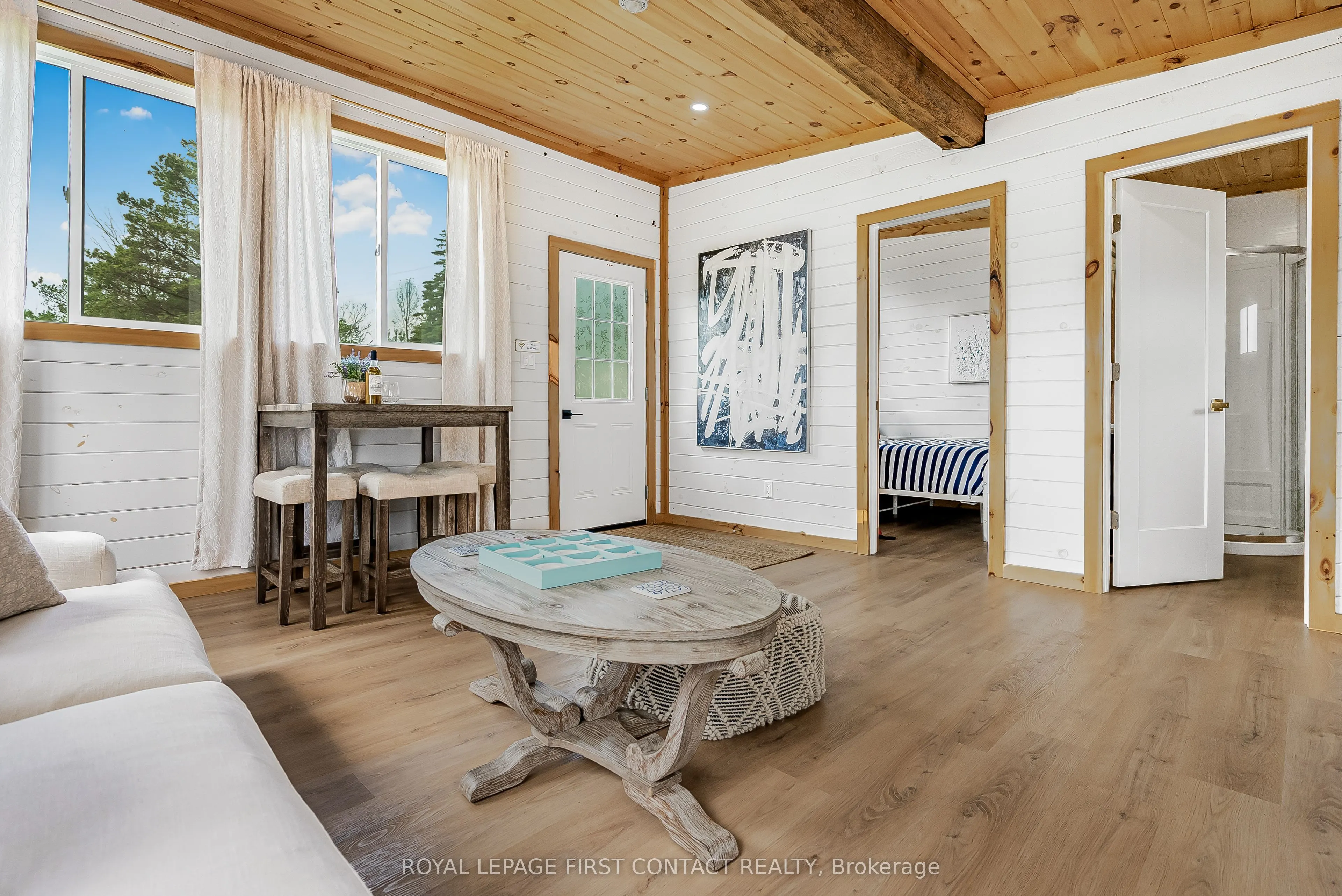 5608 Penetanguishene Road