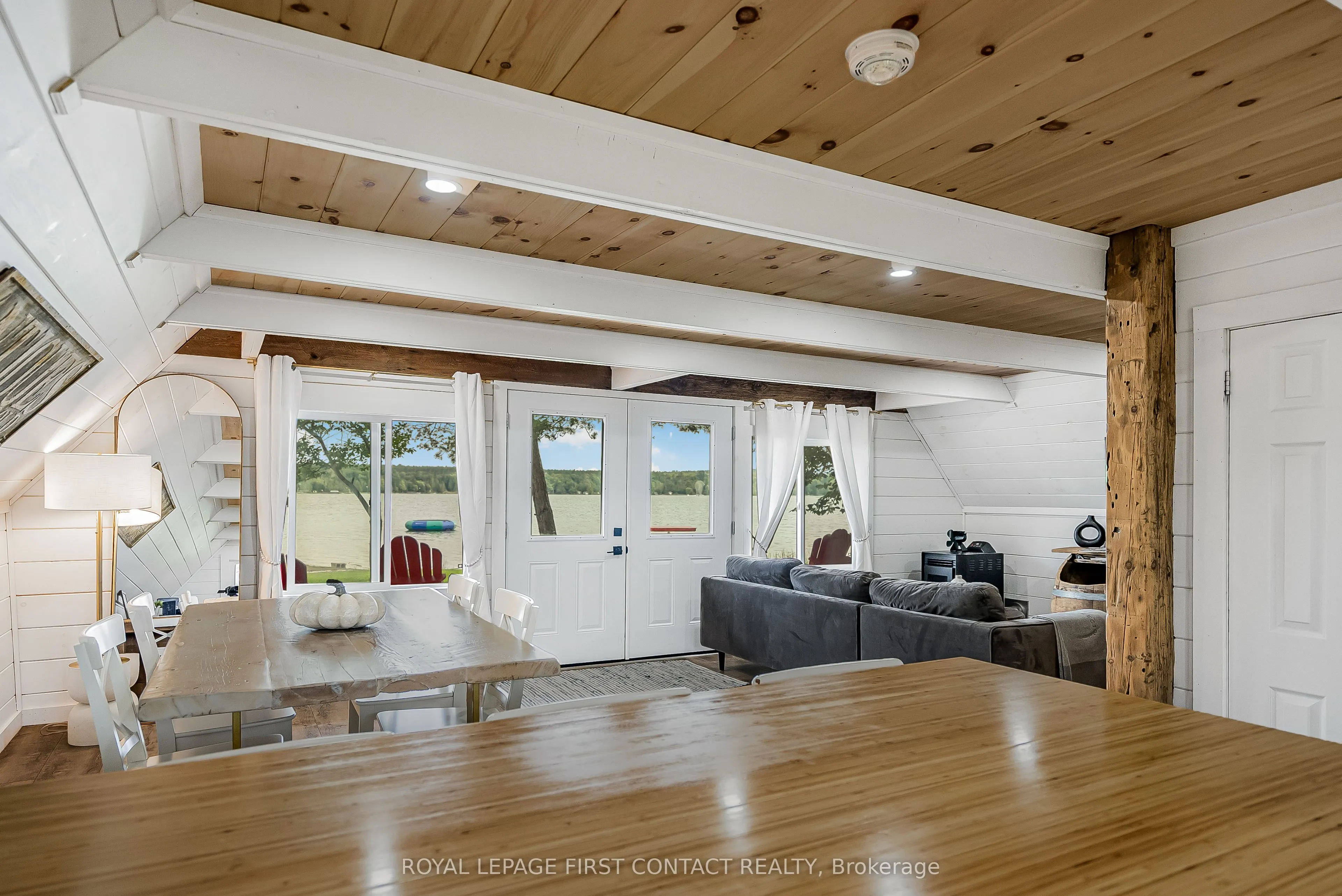 5608 Penetanguishene Road