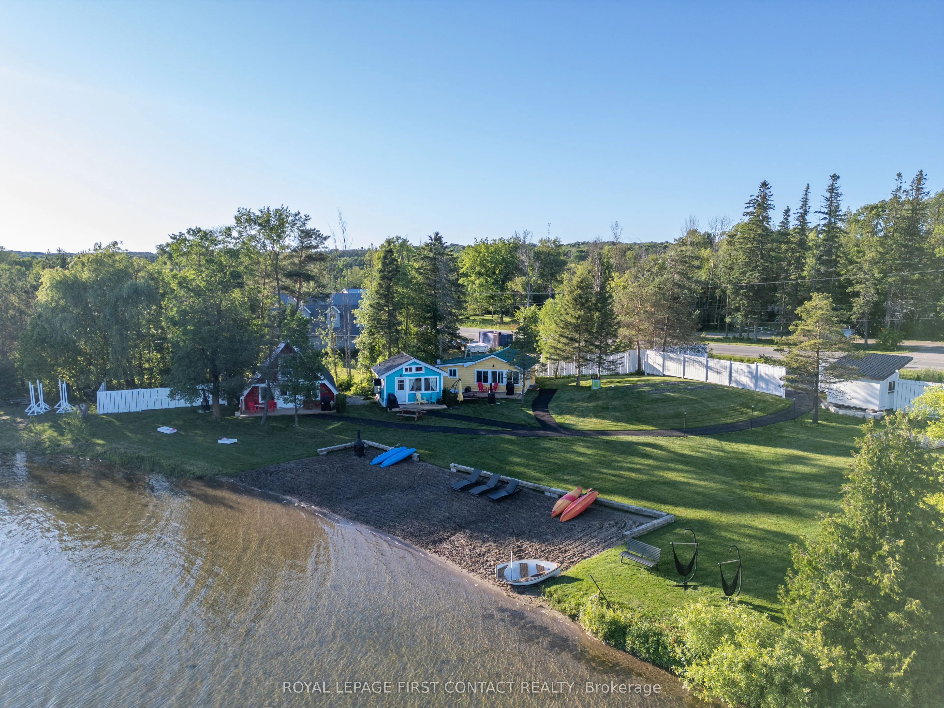 5608 Penetanguishene Road