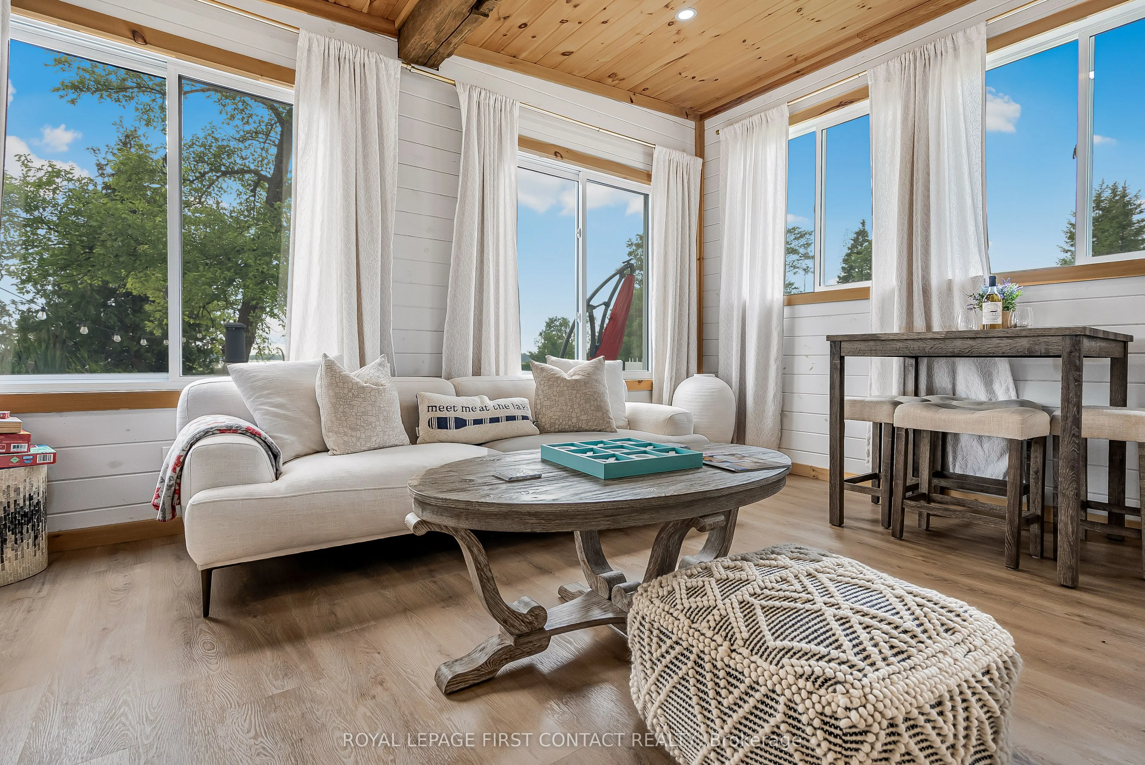 5608 Penetanguishene Road