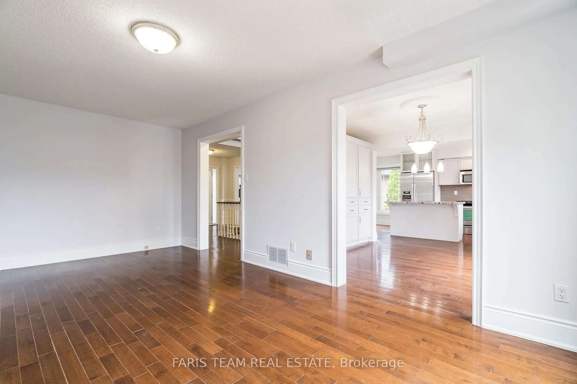 17 Radenhurst Crescent