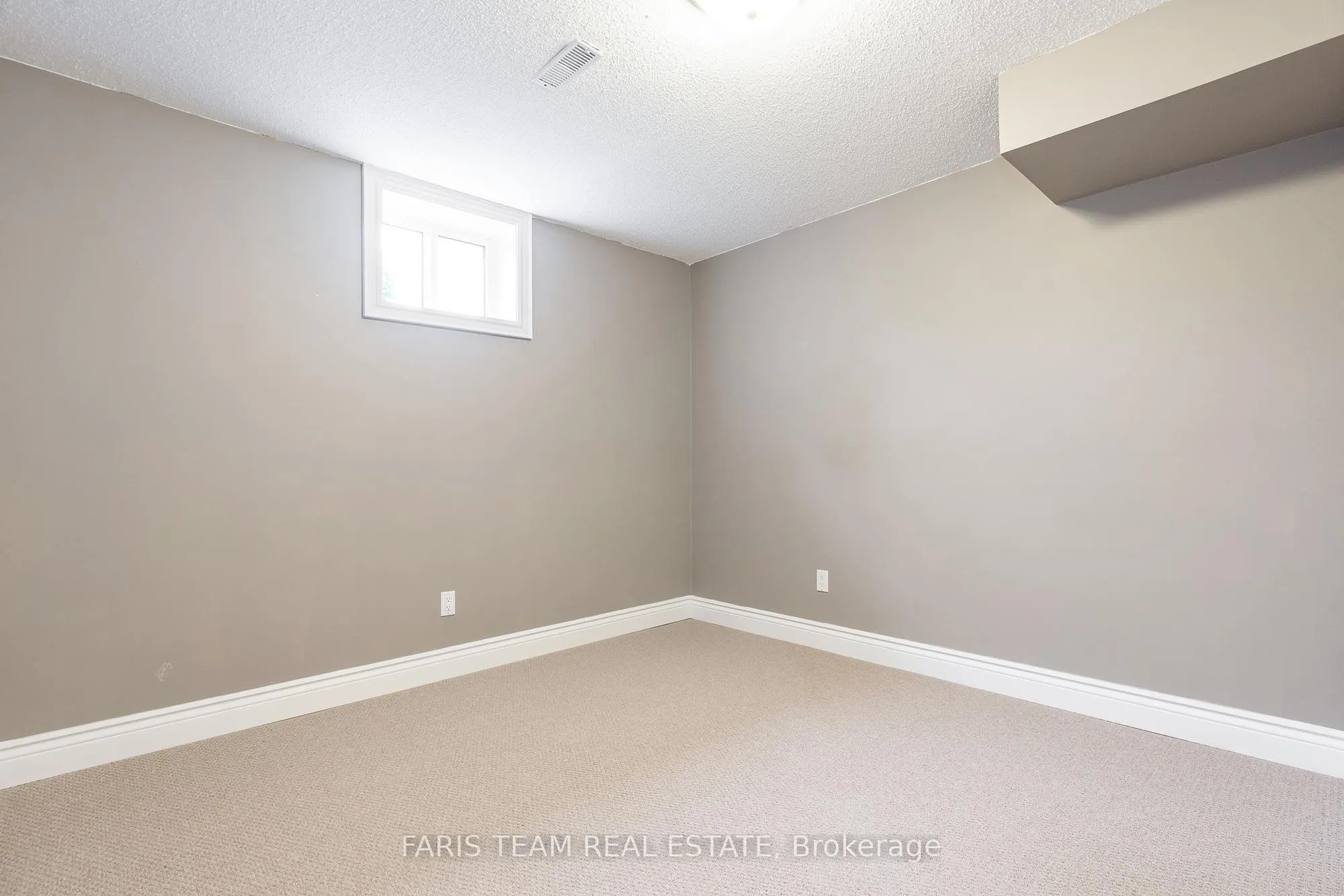 17 Radenhurst Crescent