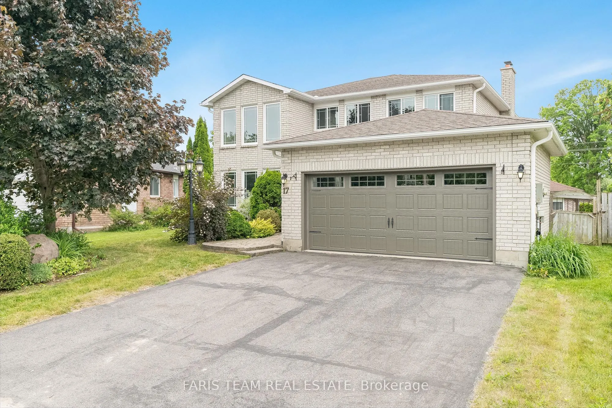 17 Radenhurst Crescent