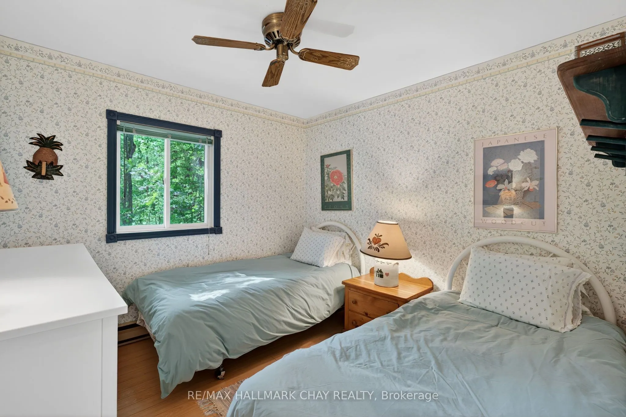 112 FARLAIN LAKE Road E