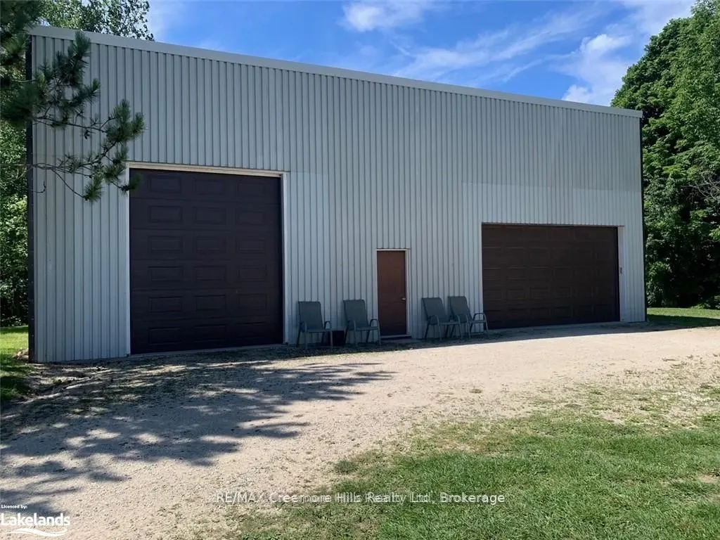 2332 Centre Line Road