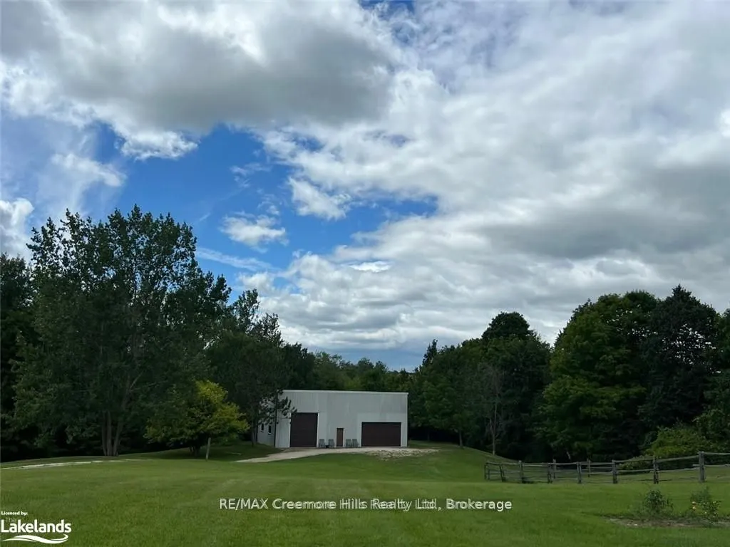 2332 Centre Line Road