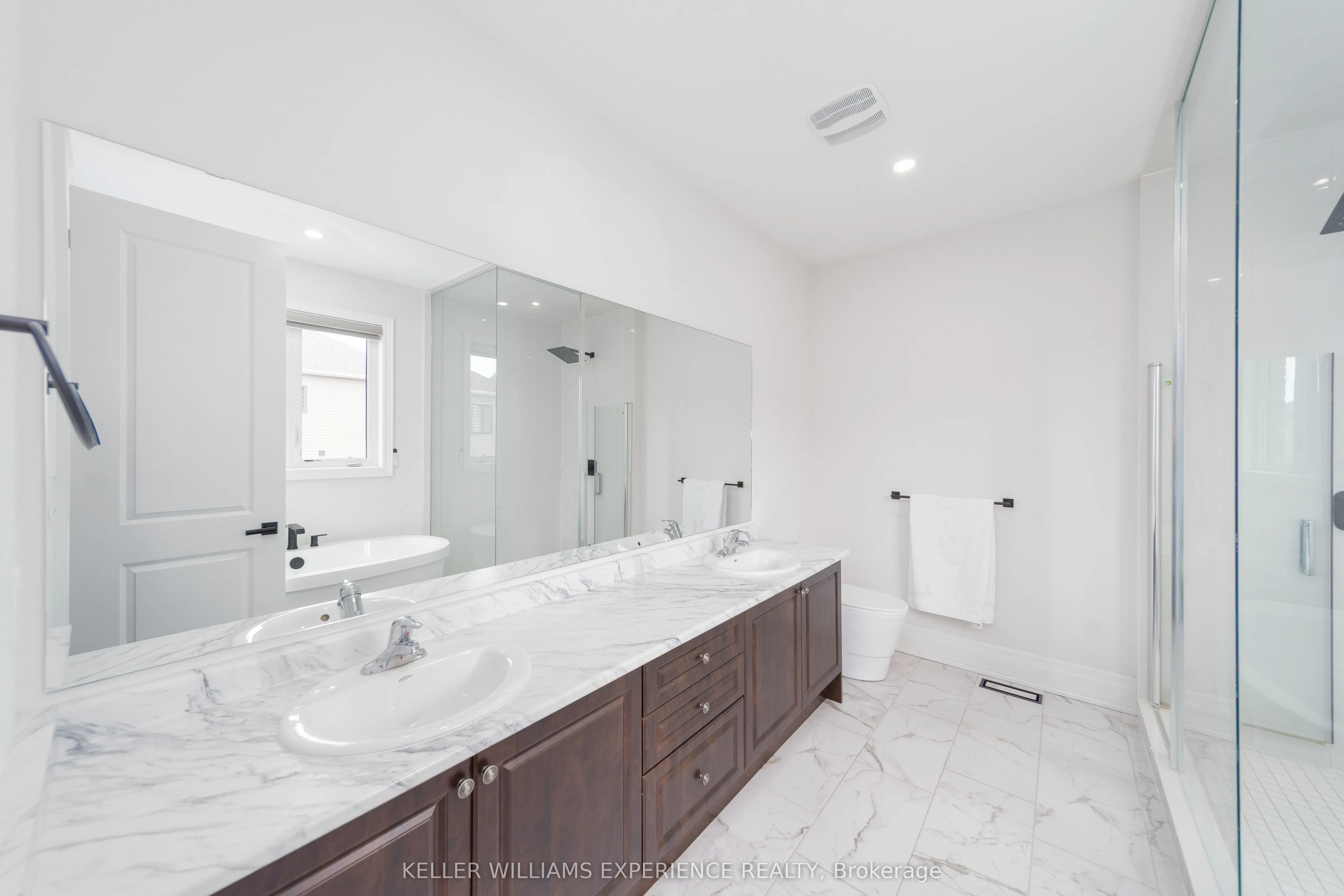 7 Bannister Road