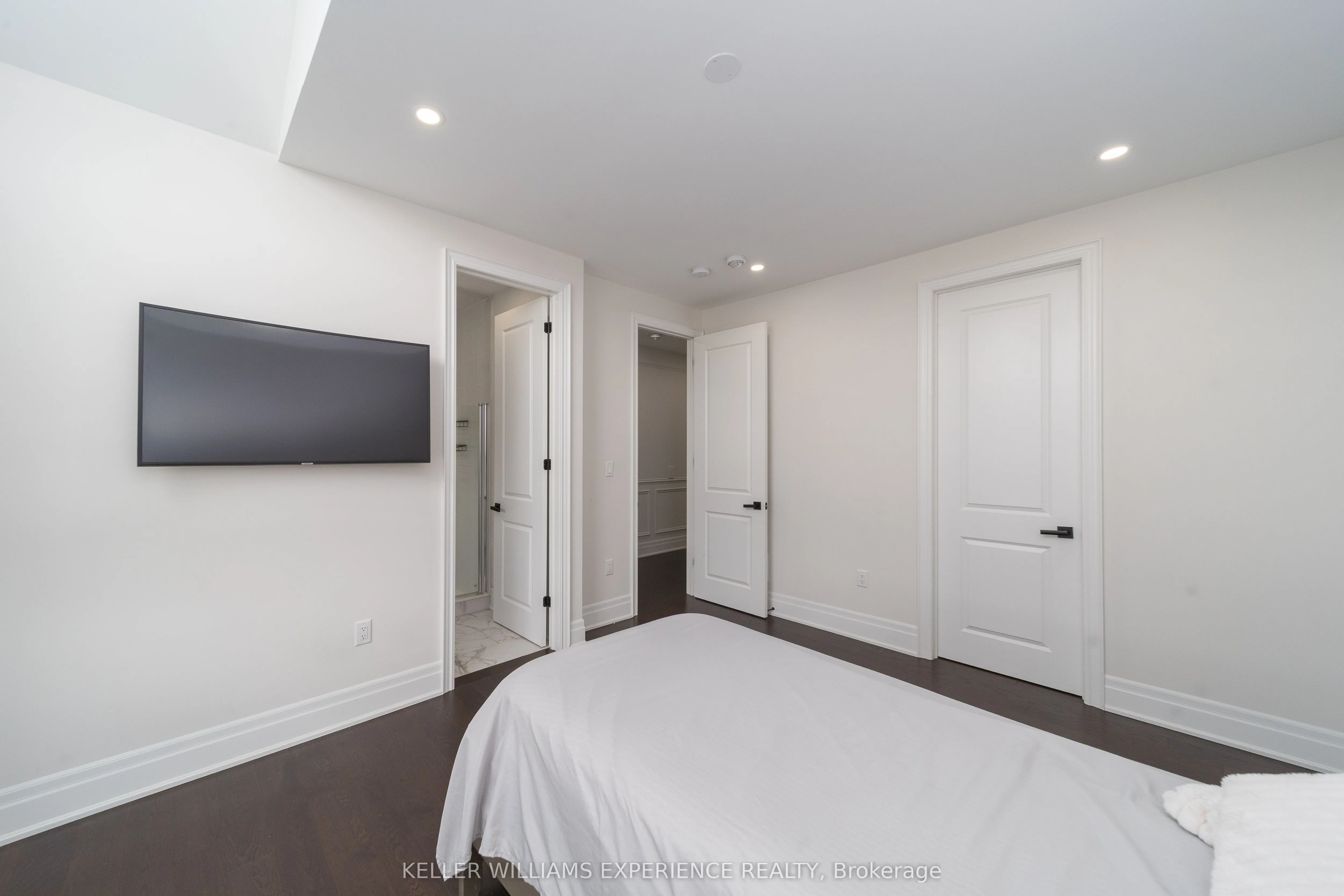 7 Bannister Road