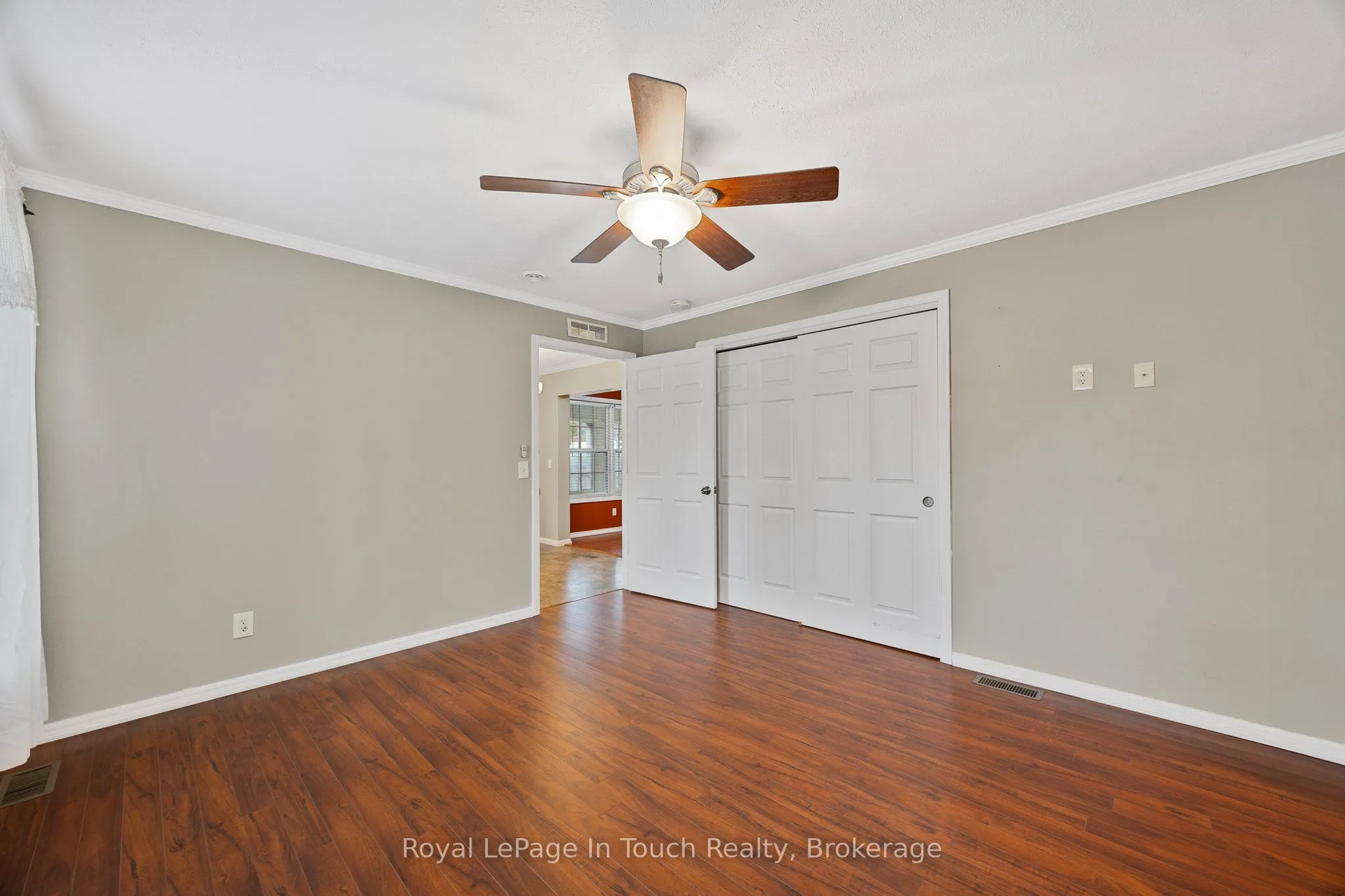 6 Maple Lane