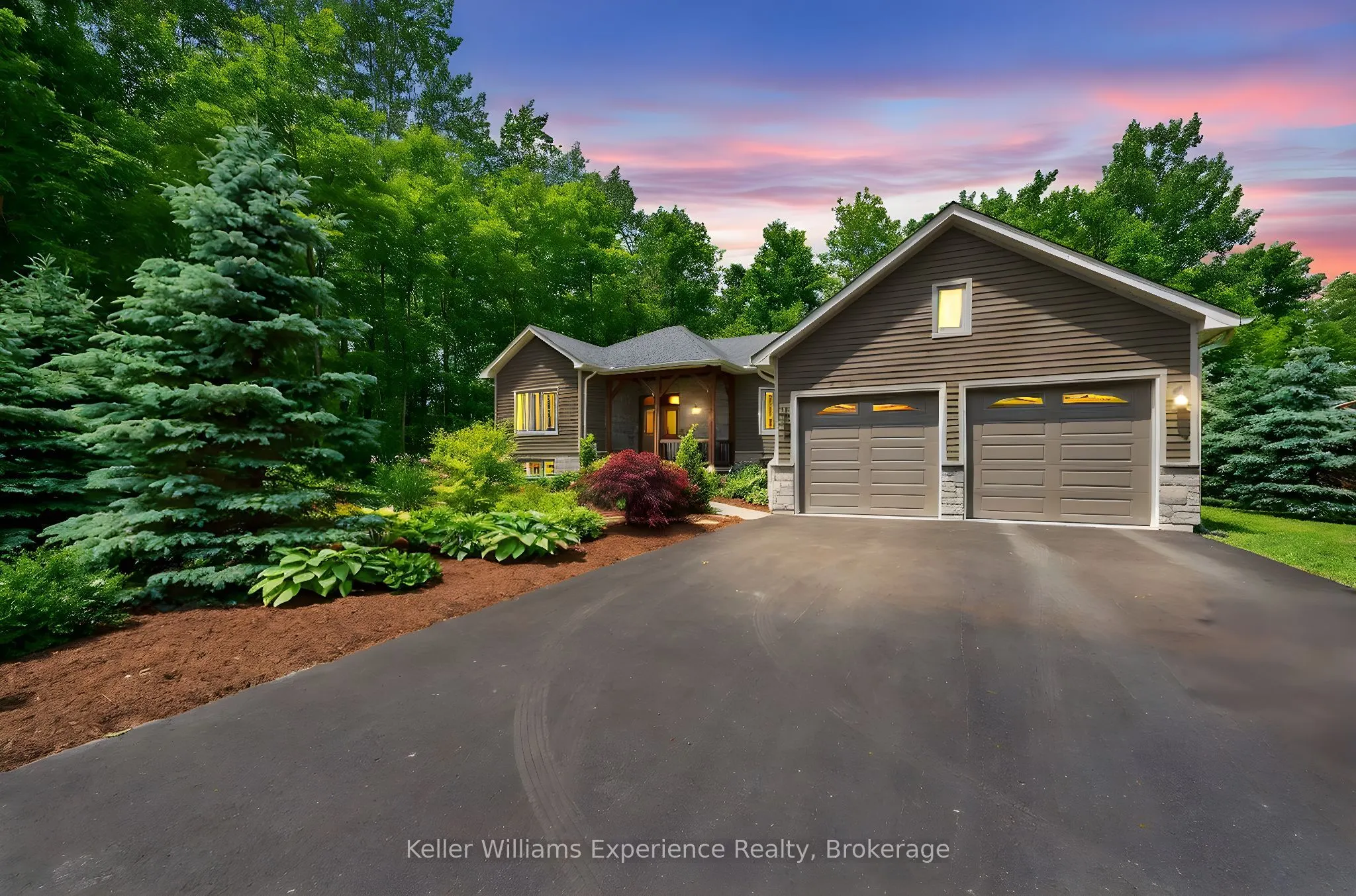 32 Pinecone Avenue