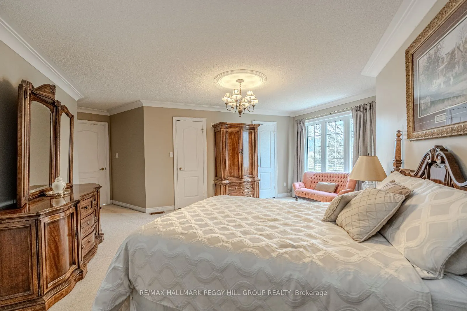 1331 Flos Road 3 E