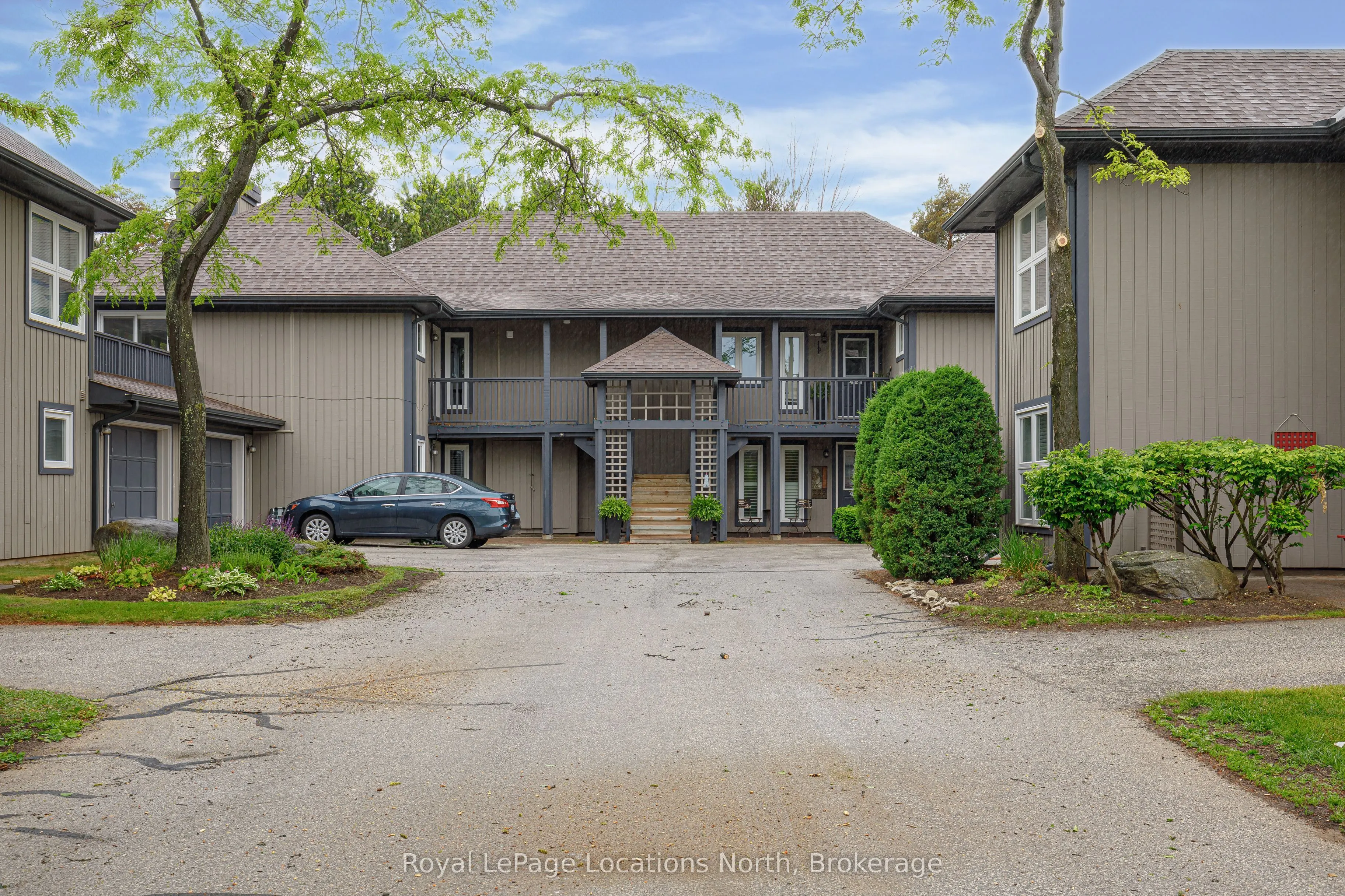 423 Mariners Way, #14