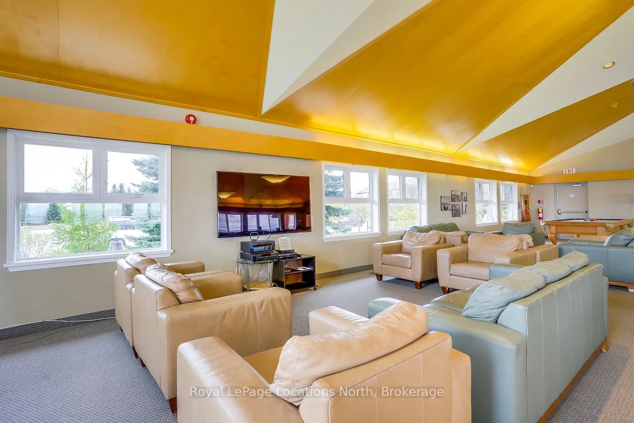 423 Mariners Way, #14