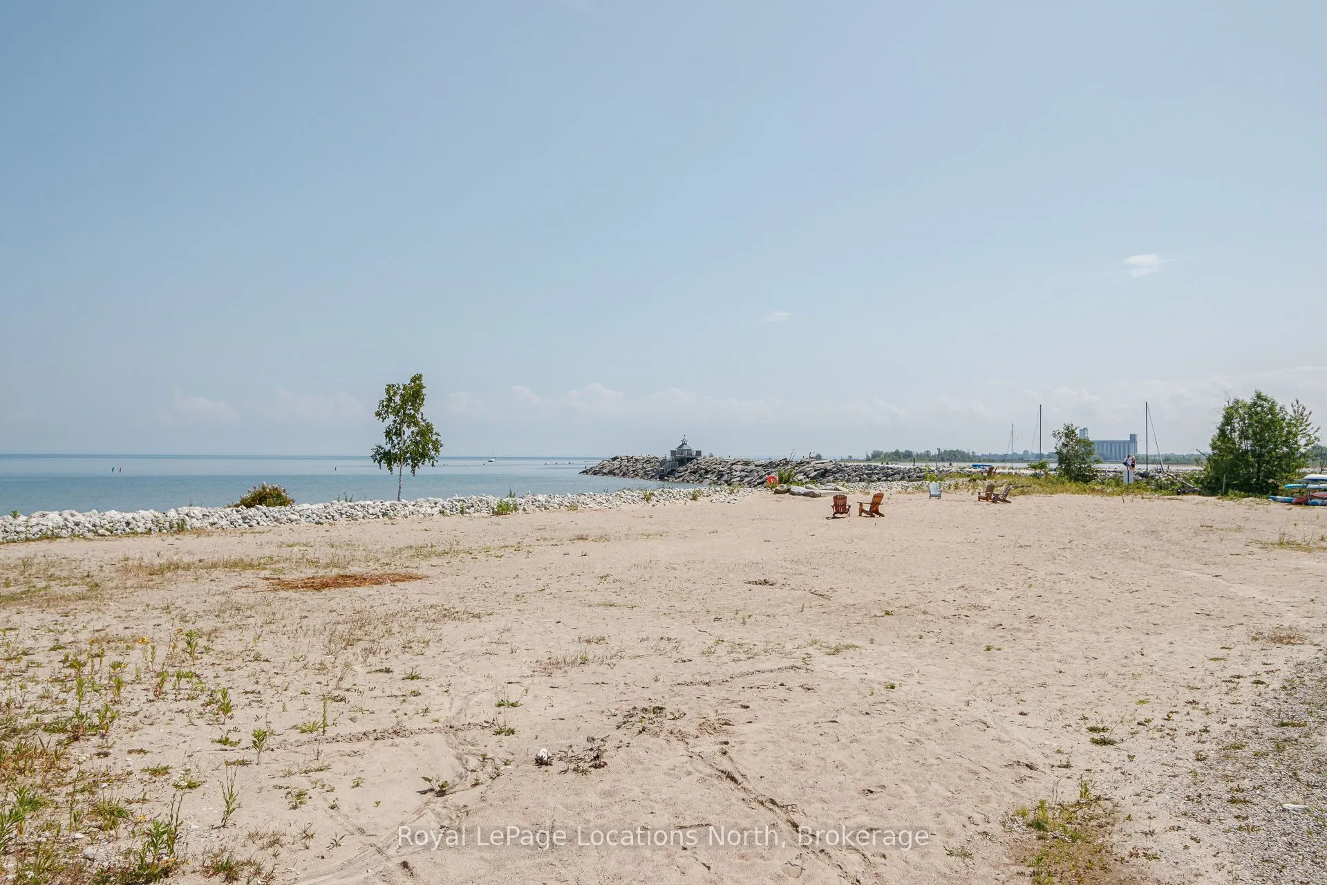 423 Mariners Way, #14