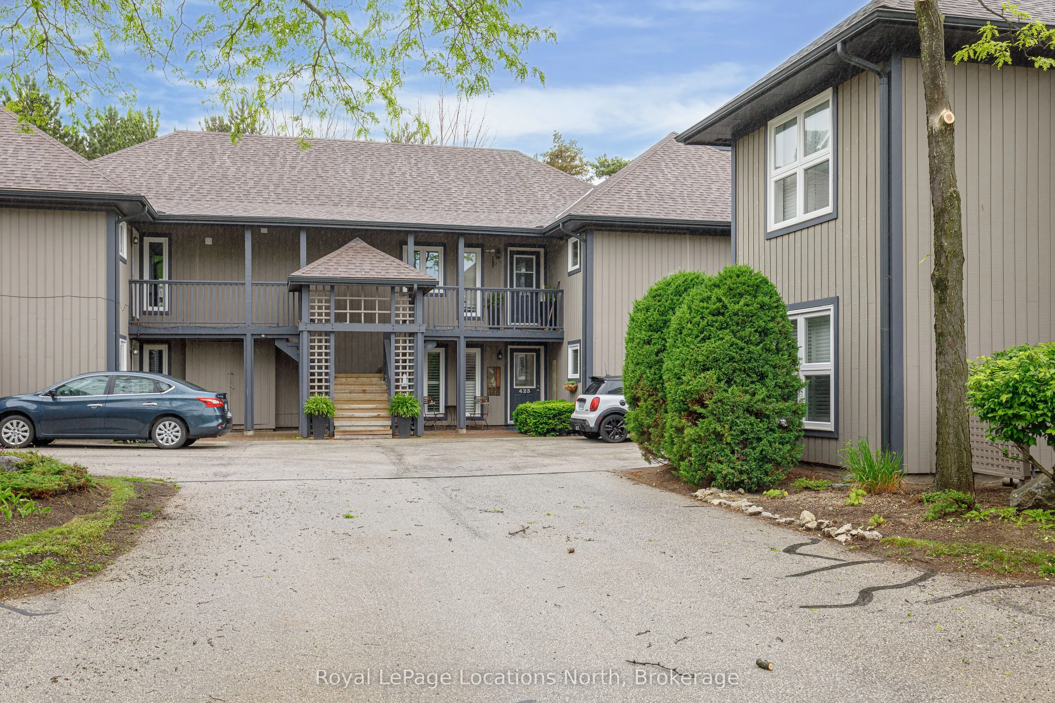 423 Mariners Way, #14